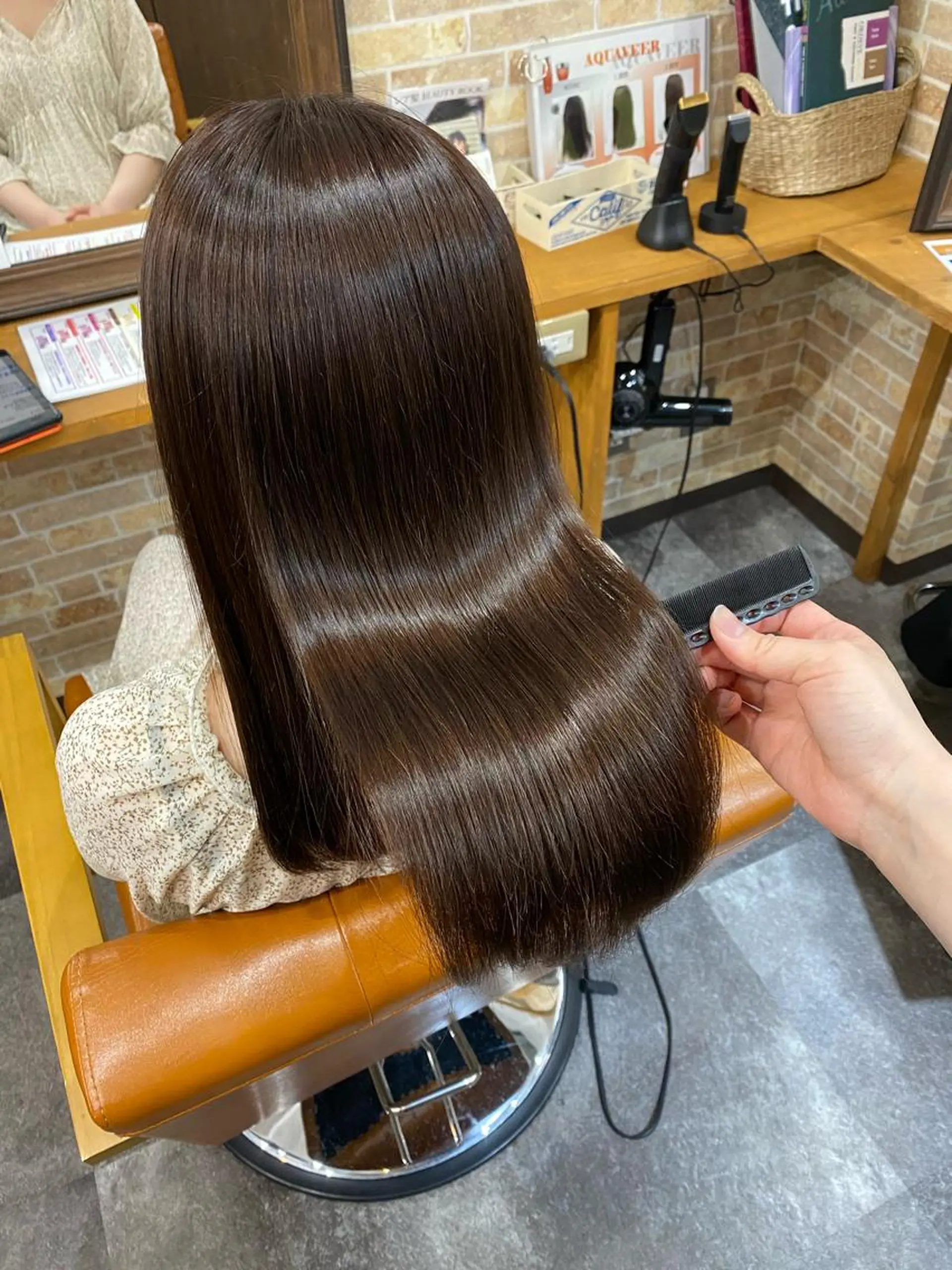 ミディアム 美髪ヘア 🤍erikaのヘアスタイル