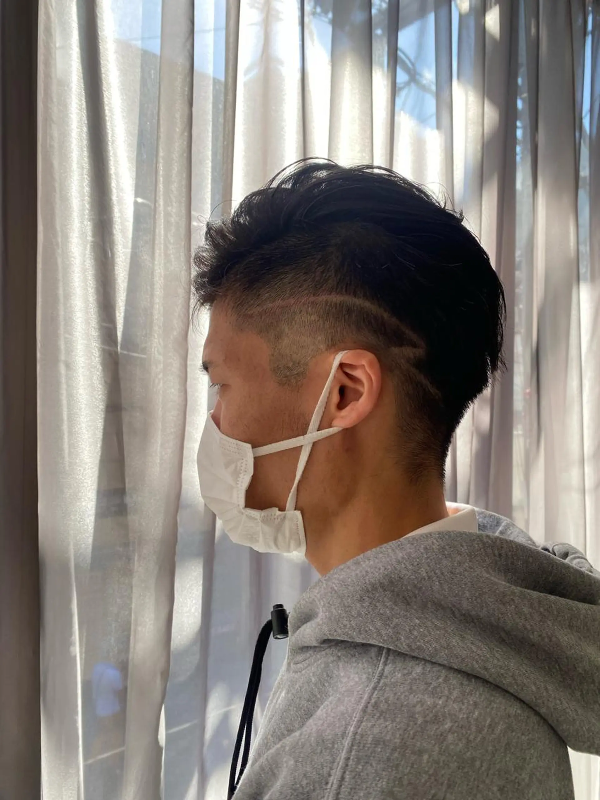 メンズ 羽根 ひよりのヘアスタイル