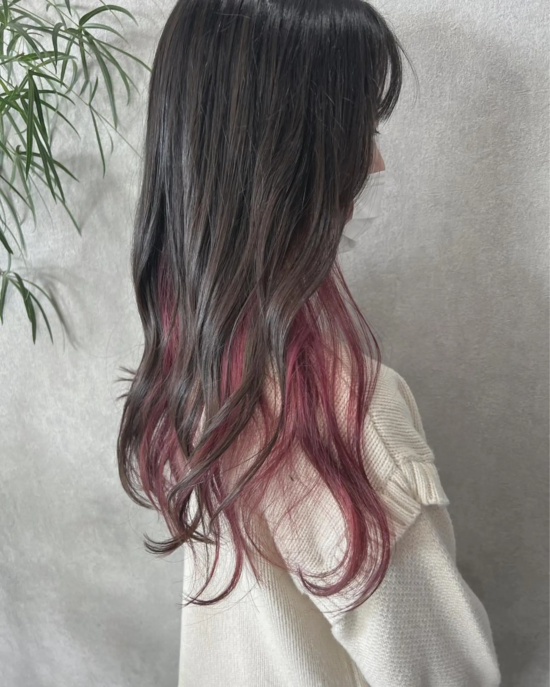 ロング カラー パーマ ヘアカラー トリートメント 透明感カラー／ 新潟万代/池野里衣のヘアスタイル