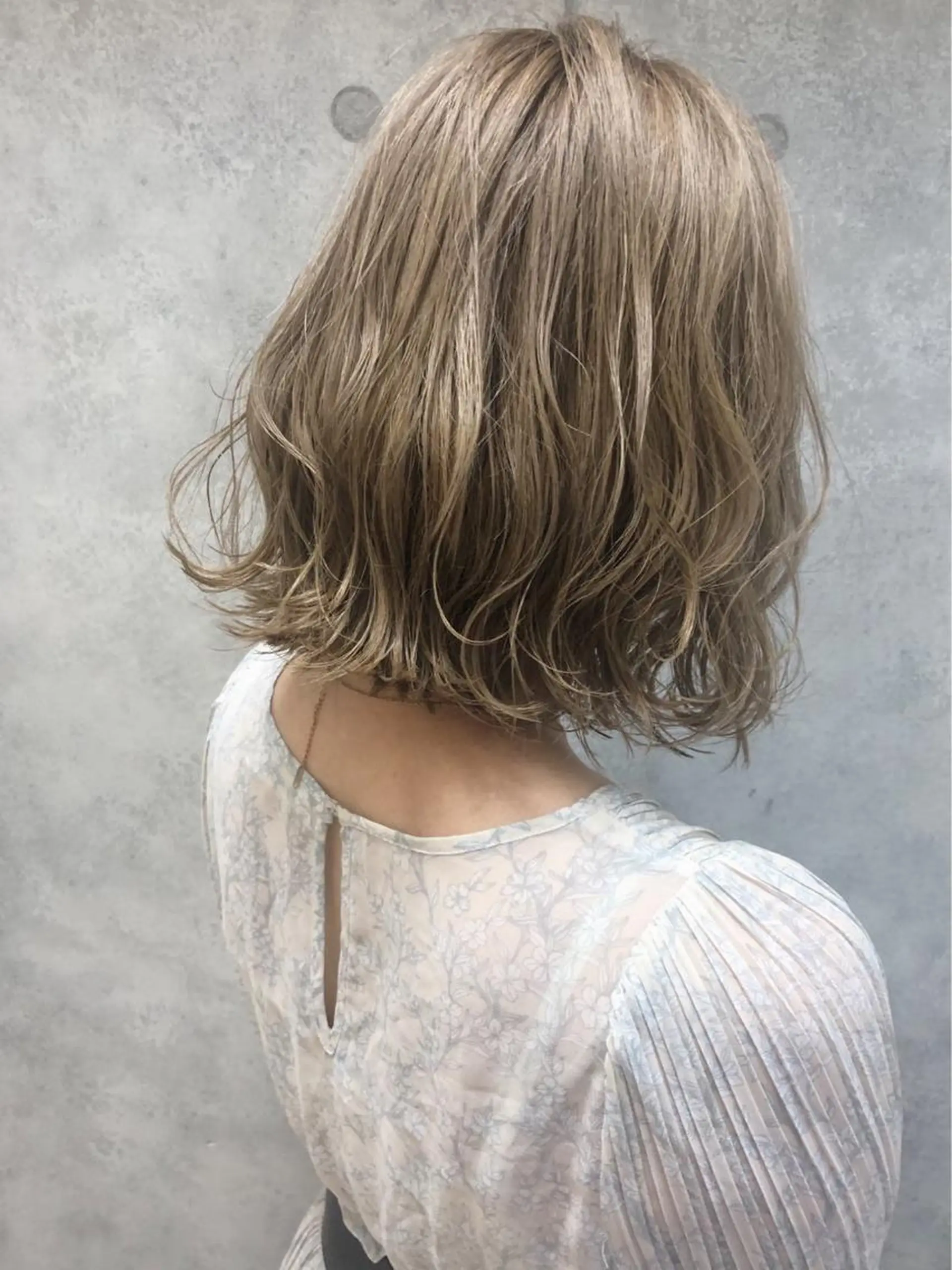 ミディアム カラー マツエクモデル 安藤裕子の眉毛・アイブロウイメージ