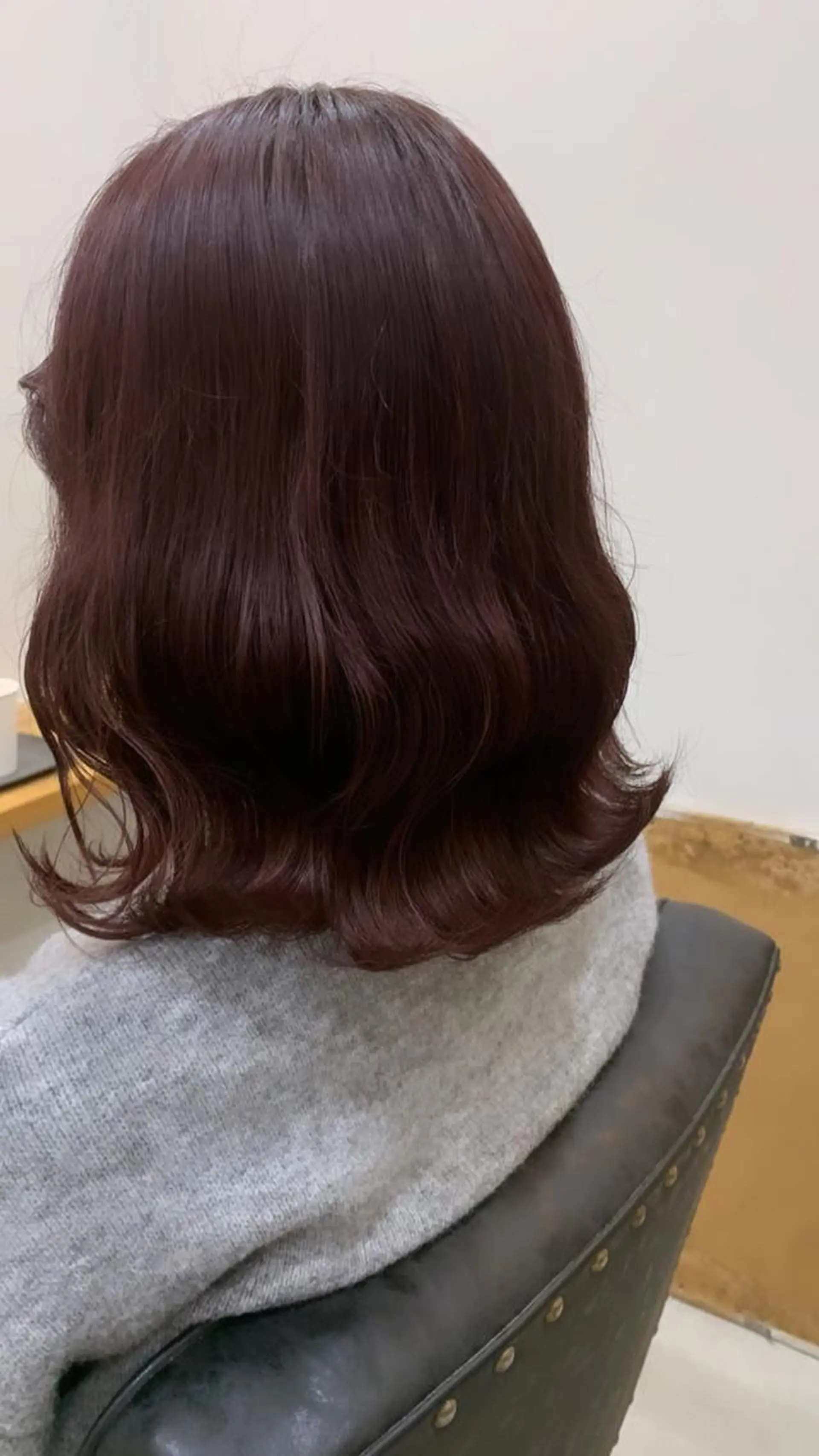 ミディアム カラー kanon hair所属・新木 愛花のヘアスタイル