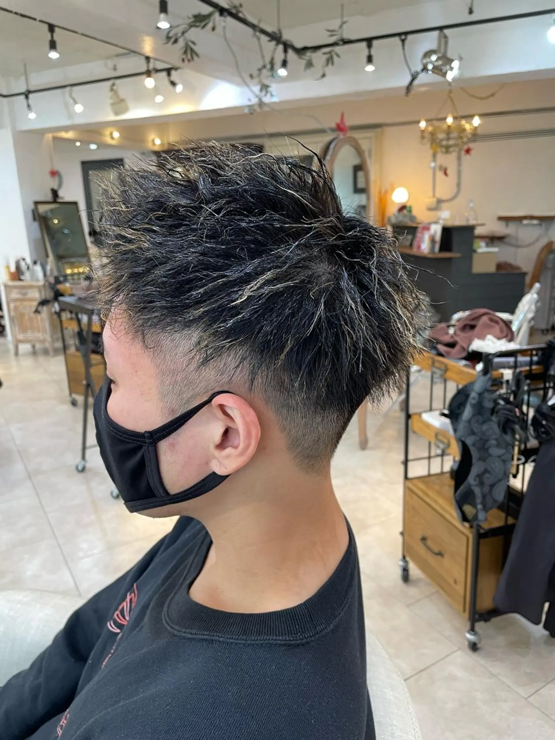 メンズ メンズパーマ メンズツイストパーマ メンズベリーショート ツイストパーマ カット パーマ 🌱工藤たいかい Lost  Cityのヘアスタイル