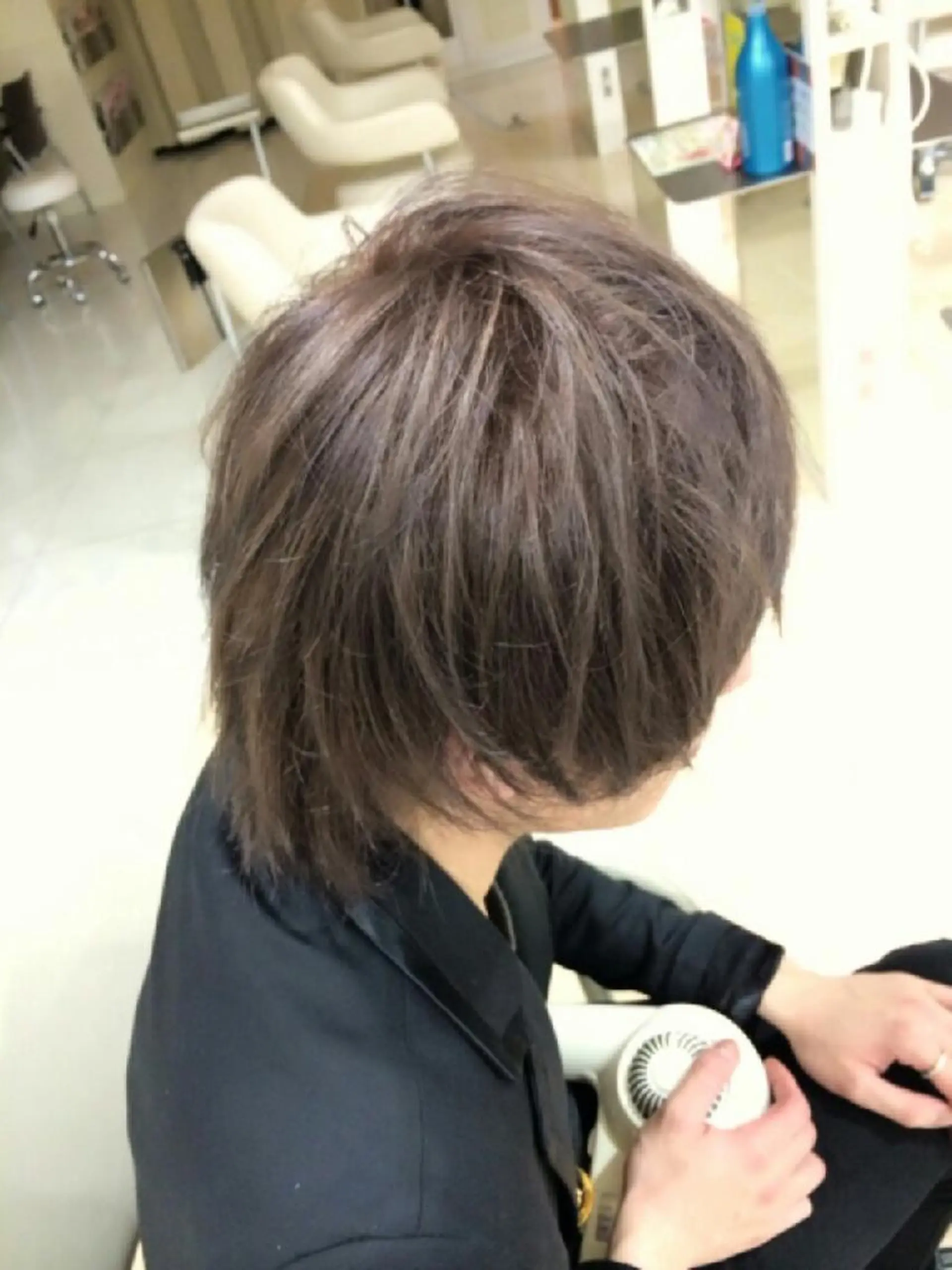 カラー 北野 親善のヘアスタイル