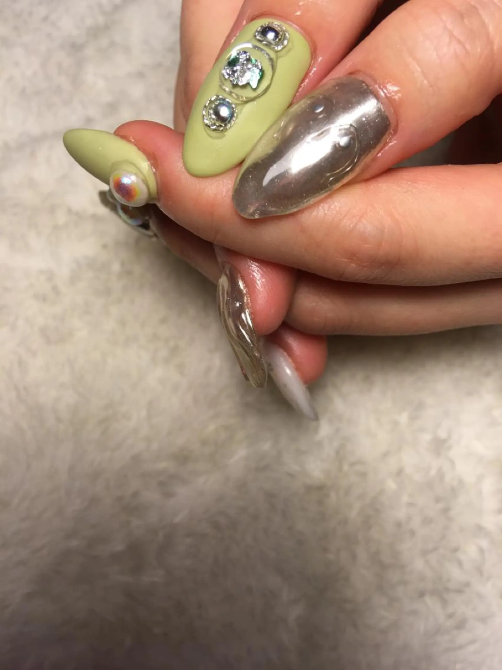 ネイル 中村 翠のネイルデザイン