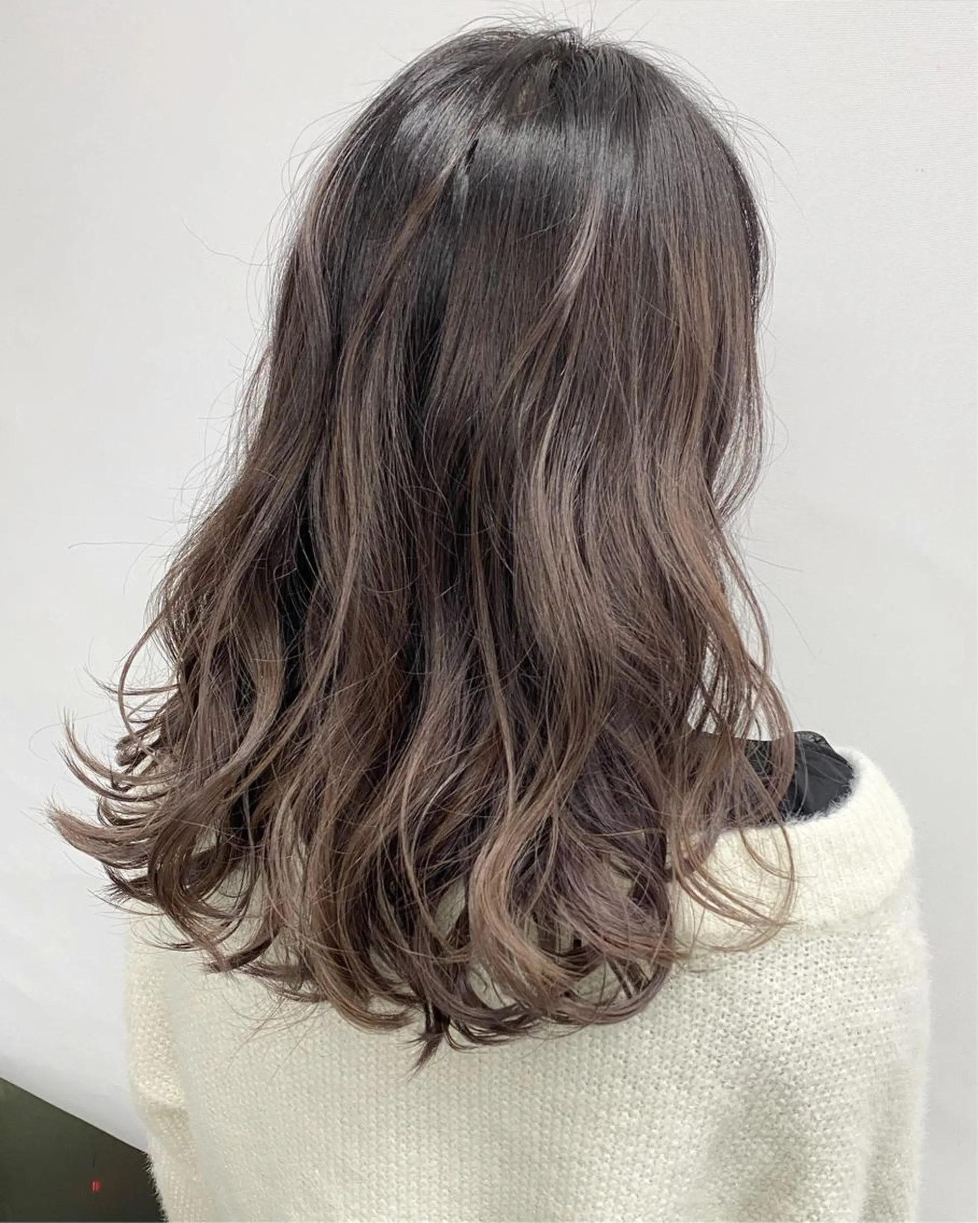 ロング カラー ヘアアレンジ 【公式】amble luxe池袋東口🩷のヘアスタイル