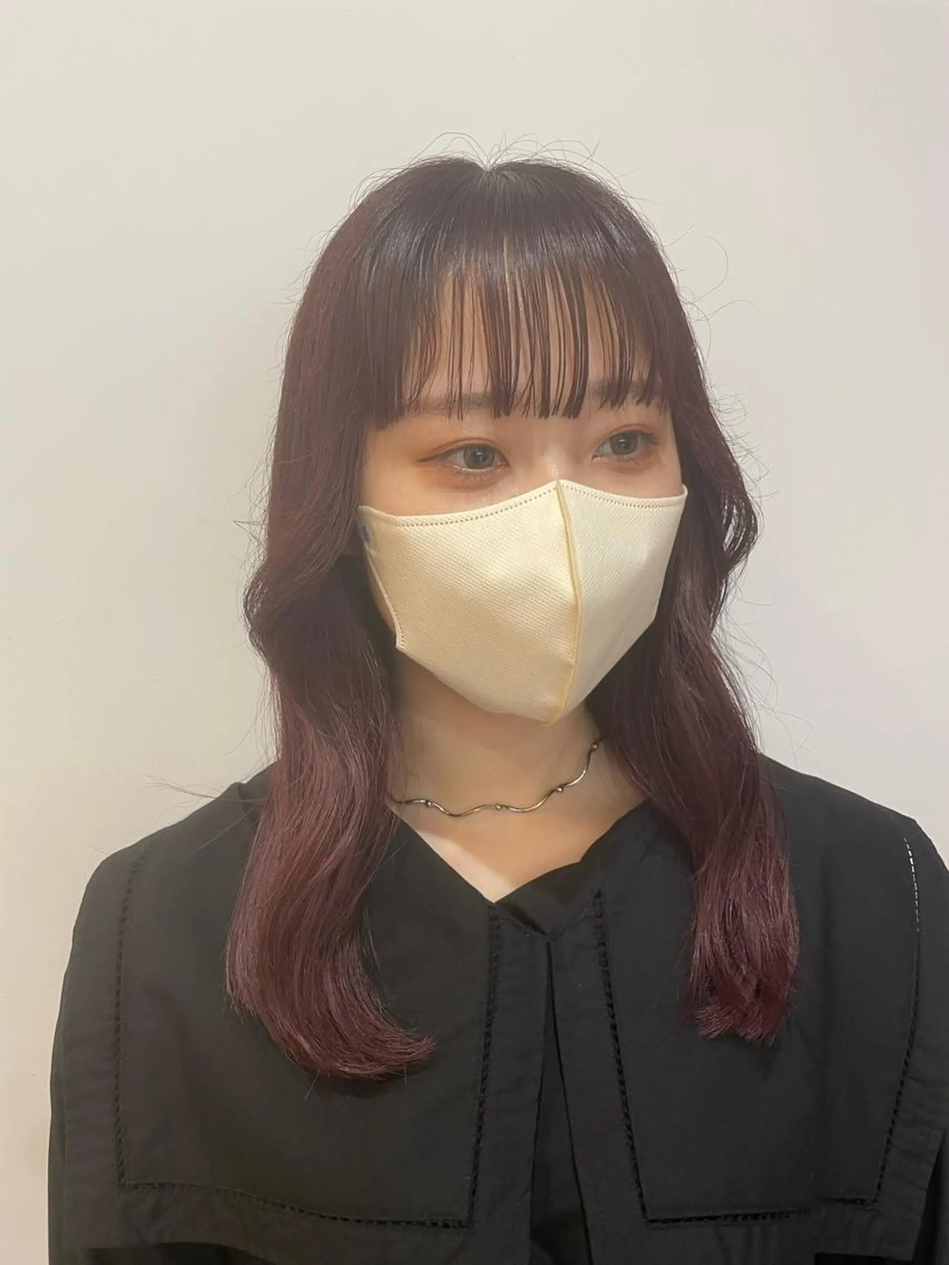 セミロング 韓国風ヘア ヘアカラー トリートメント 佐々木 芽衣のヘアスタイル