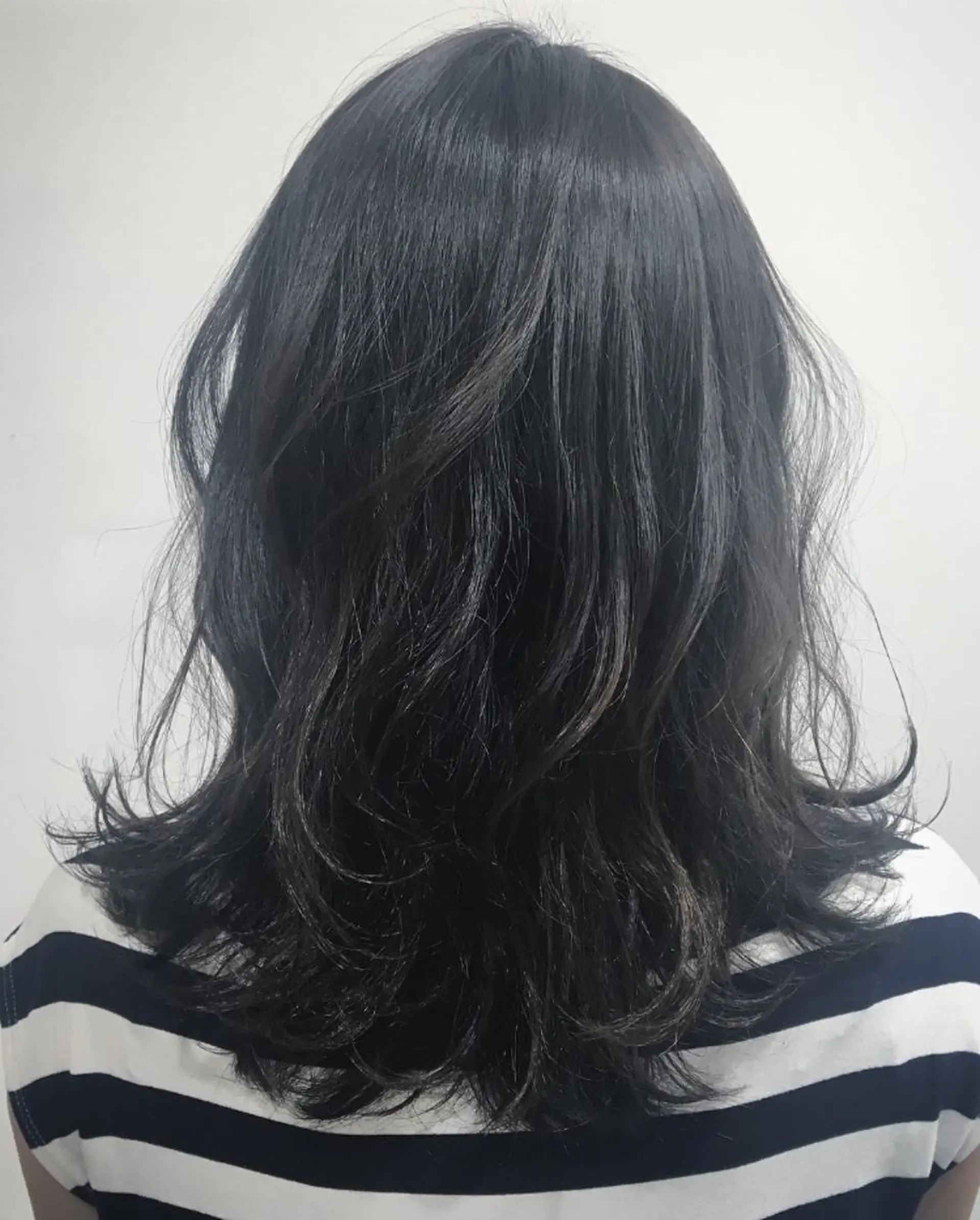 セミロング カラー パーマ 透明感カラー レイヤーカット ＮＥＷＩ　京橋 【yoko】のヘアスタイル