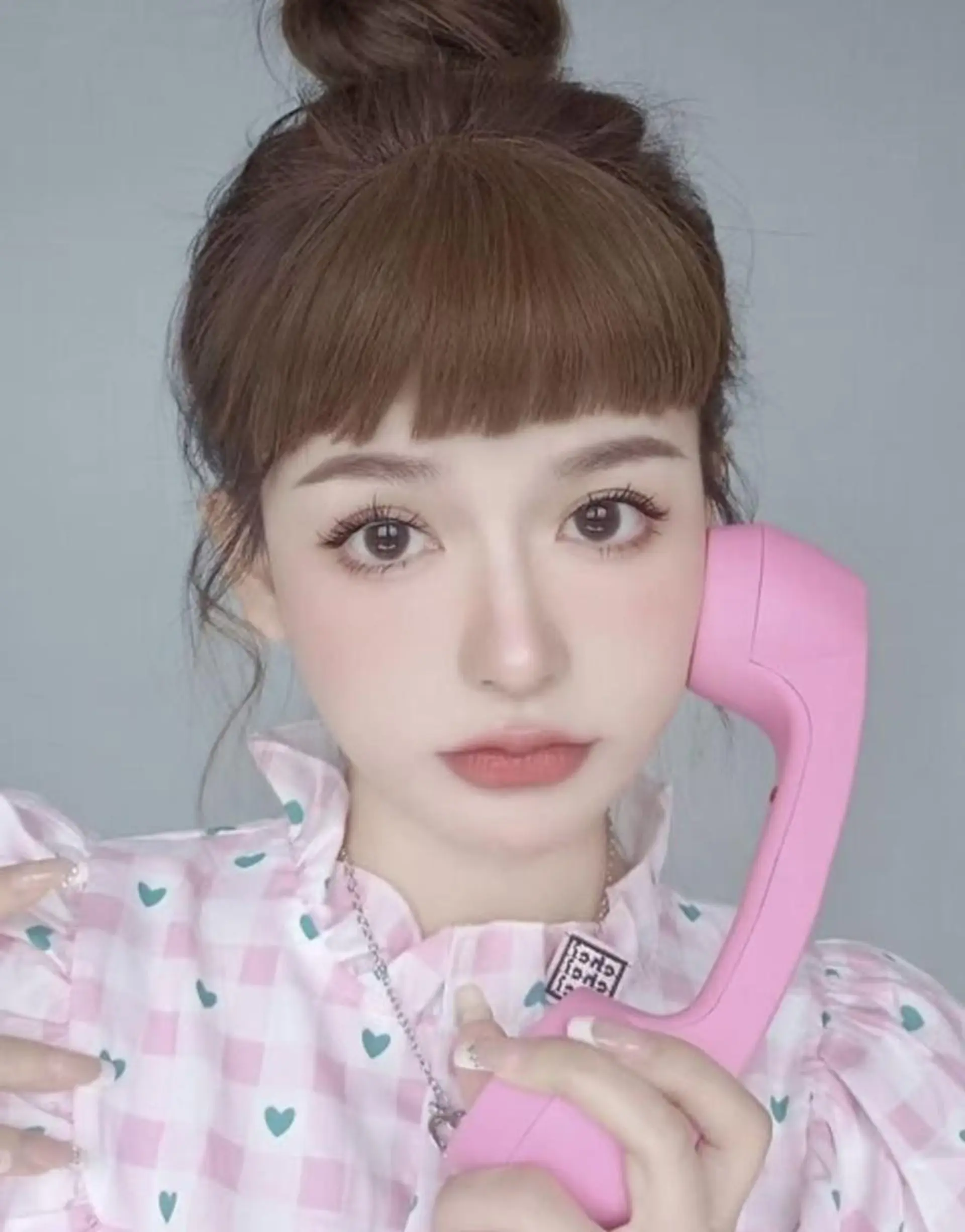 マツエク もも🍑LEDマツエ クボリュームラッシュのマツエク・マツパデザイン