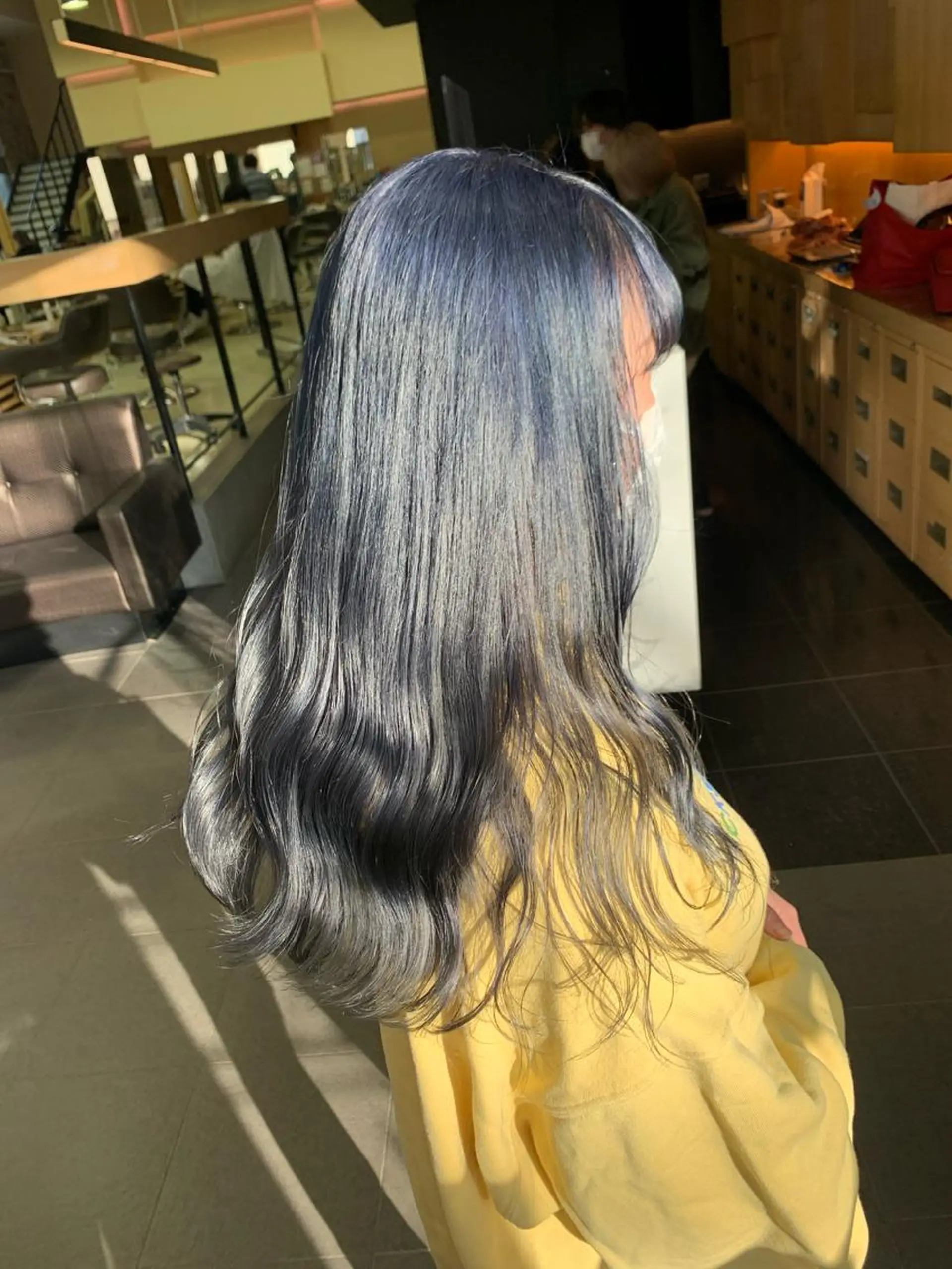 セミロング カラー 海外girl🤎 透明感ベージュmaoのヘアスタイル