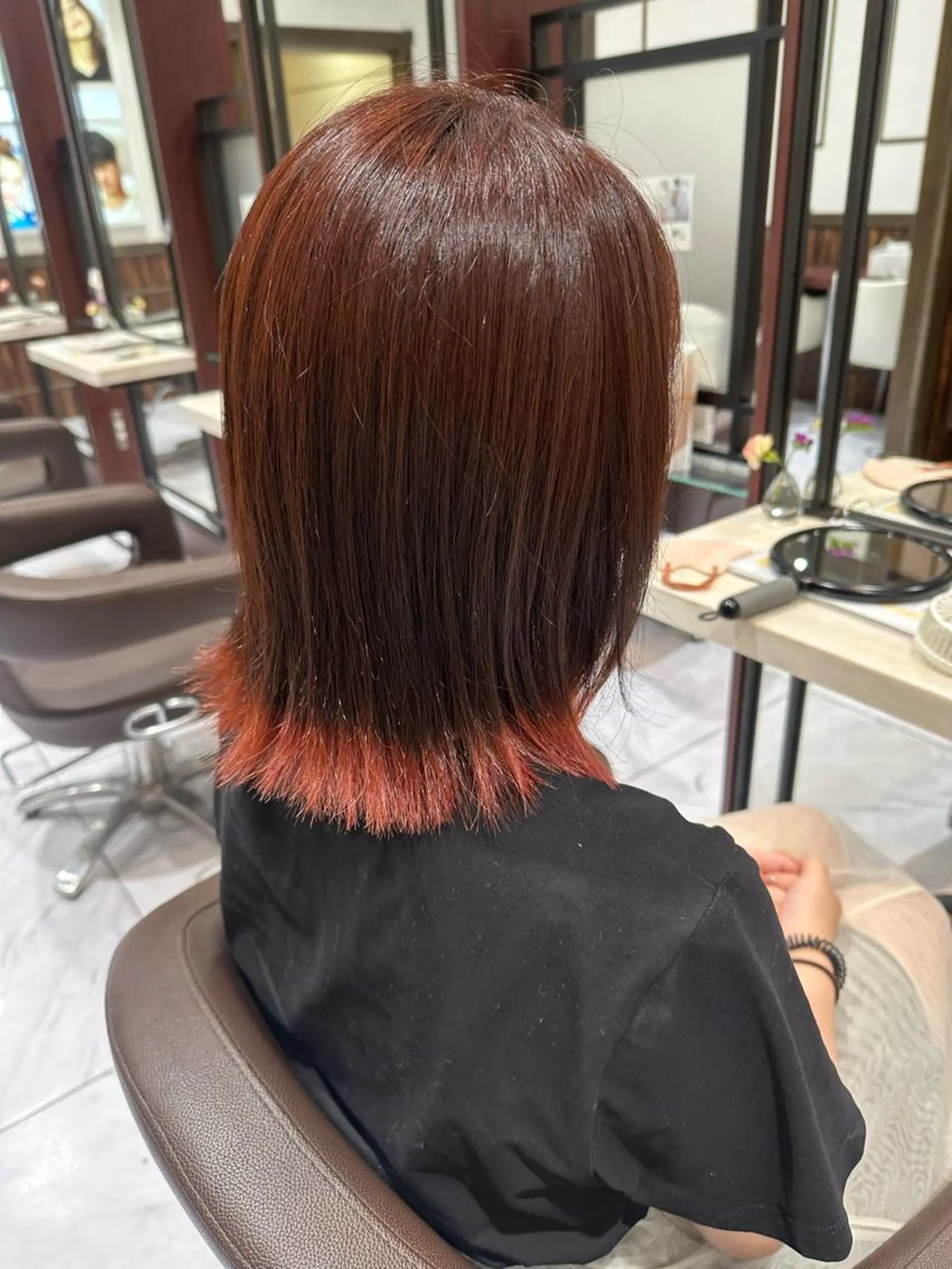 ミディアム カラー ブリーチ ピンクカラー 七井 香奈 (なないかな)のヘアスタイル