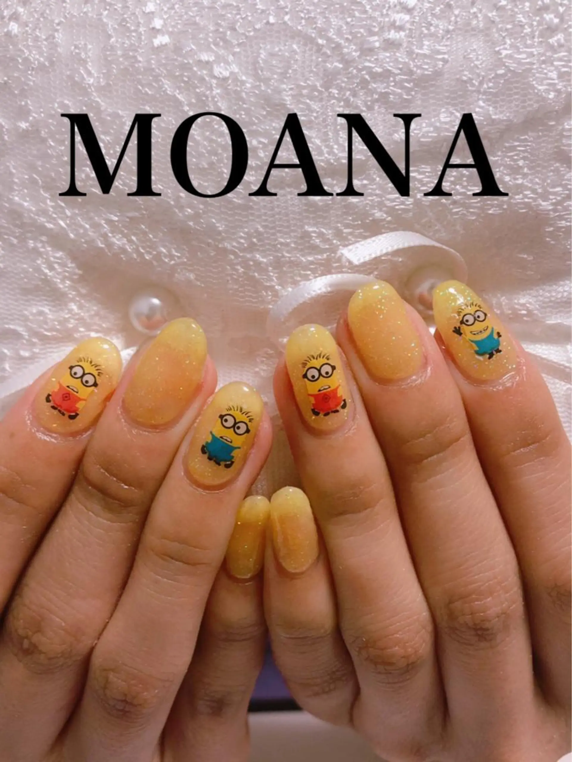 ミディアム 石谷 詩織のネイルデザイン