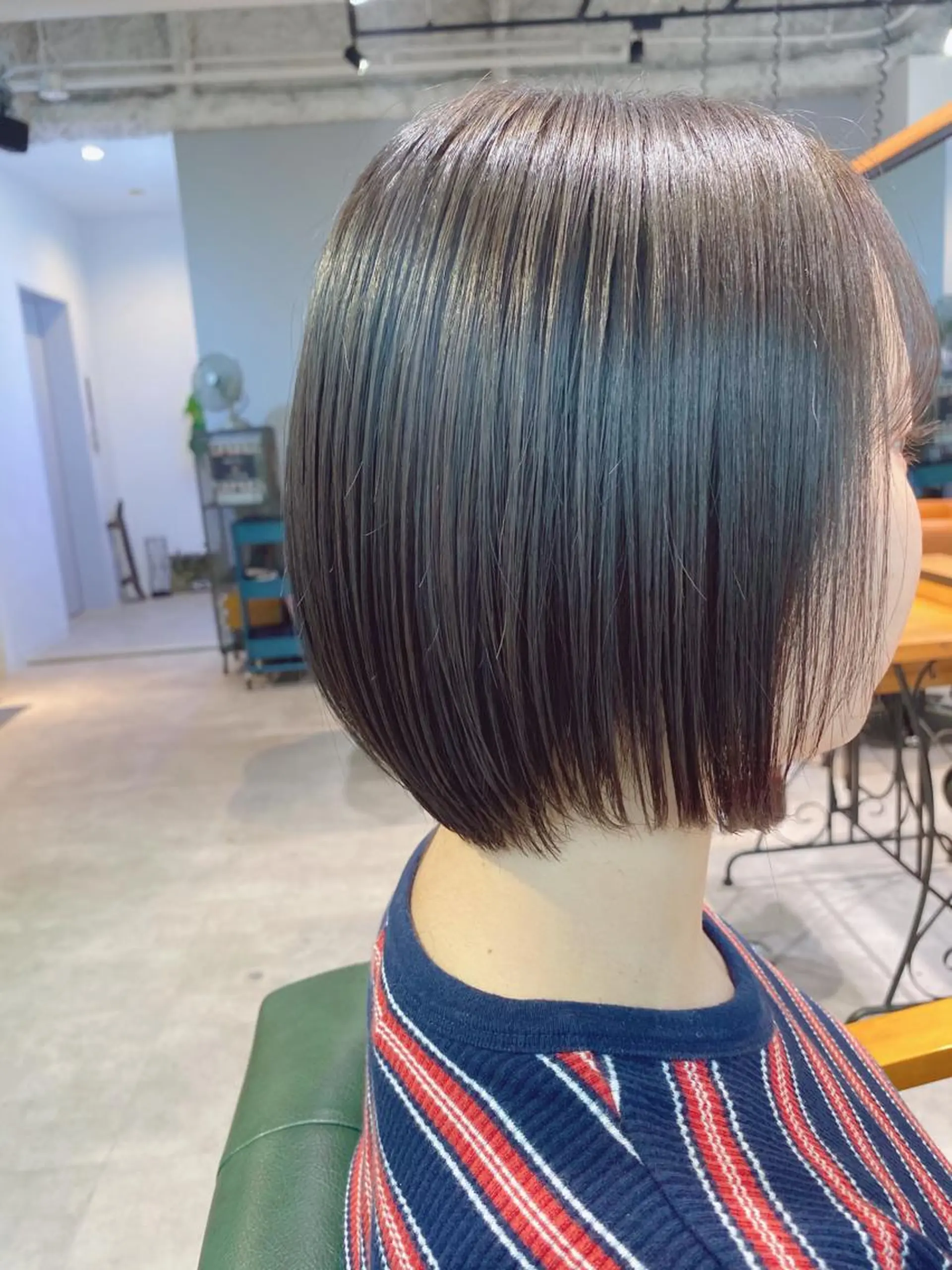 ショート ショートボブ ボブ ショートヘア AUBEHAIRpeony所属・山形酸性ストレート 古川✂︎のヘアスタイル