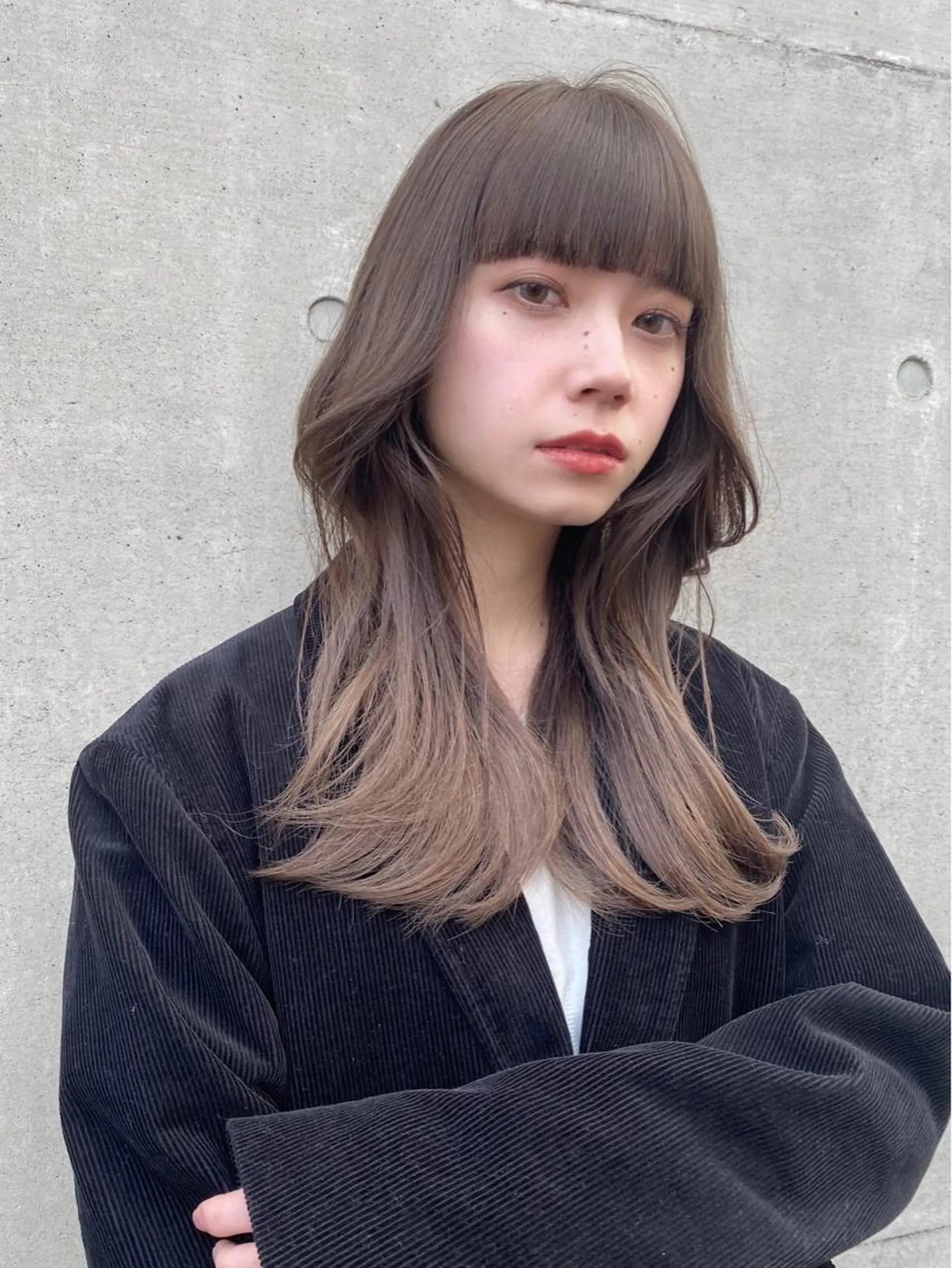 ロング カラー くびれヘア 顔まわりレイヤー レイヤーカット レイヤー/顔周り /透明感🩶高橋大のヘアスタイル