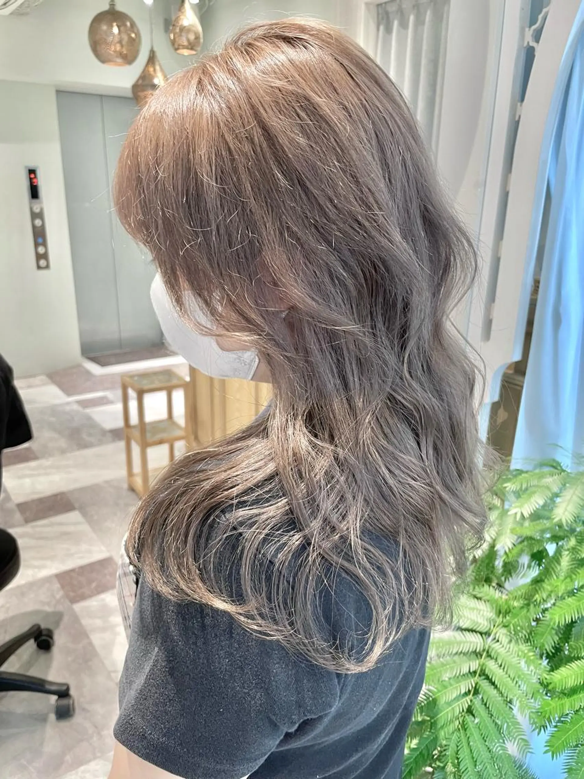 ロング カラー バレイヤージュ ブリーチ ケアブリーチ ダブルカラー ハイライトカラー 美髪/カラー 美容院🌈渡辺隼也のヘアスタイル