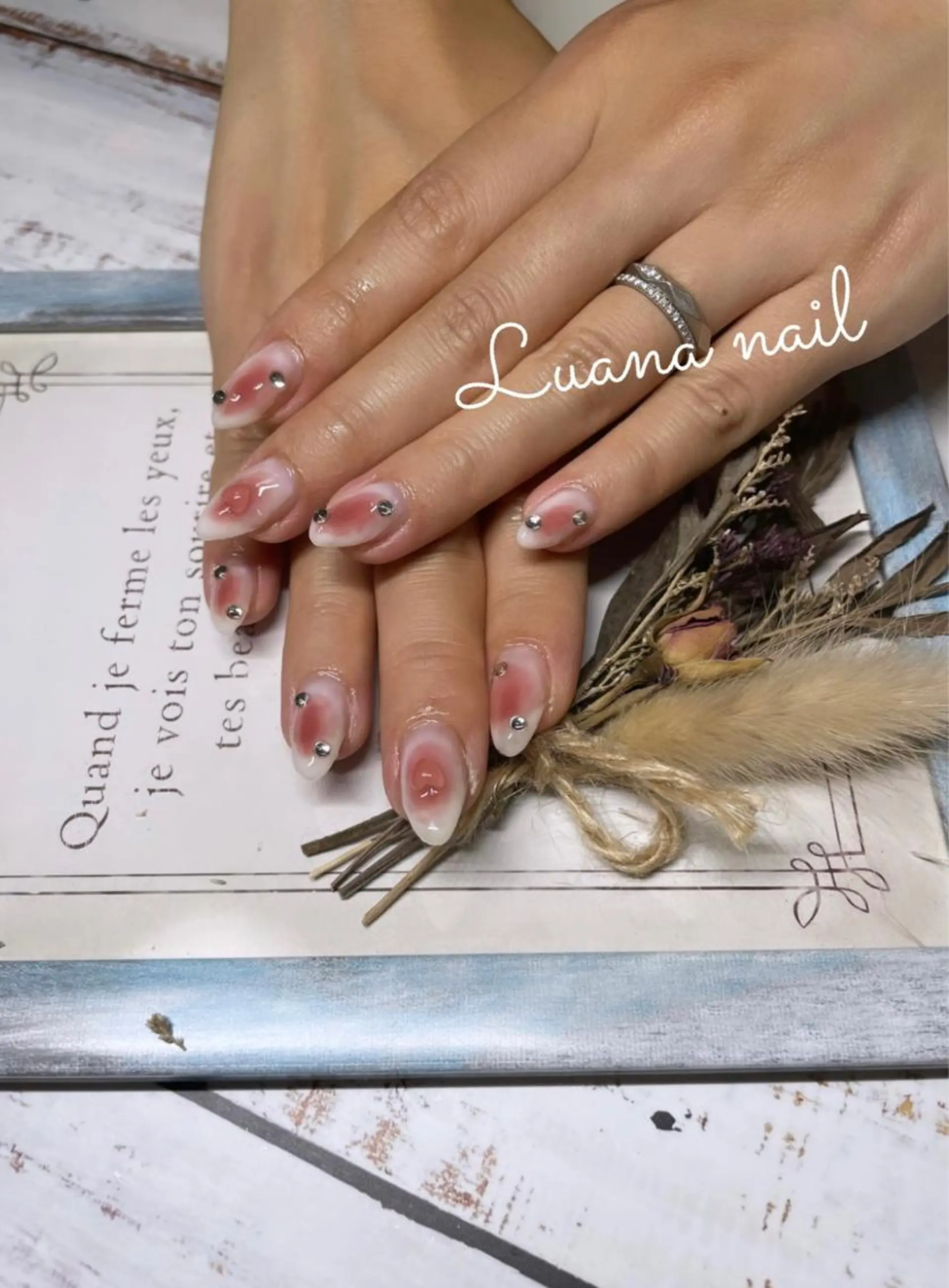 ネイル Luana nailのネイルデザイン