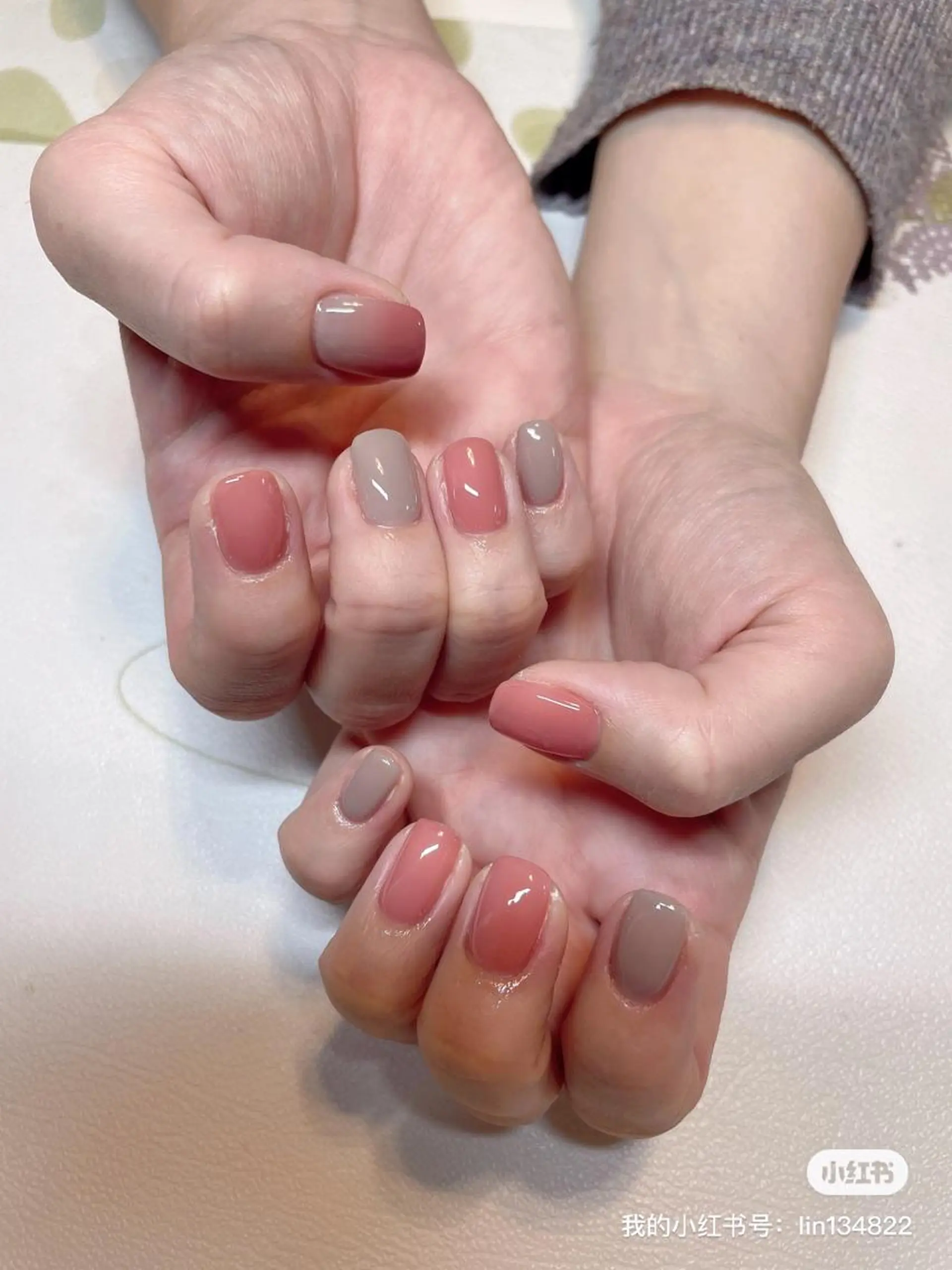 ネイル グラデーション ハンドネイル エン Nail salonのネイルデザイン