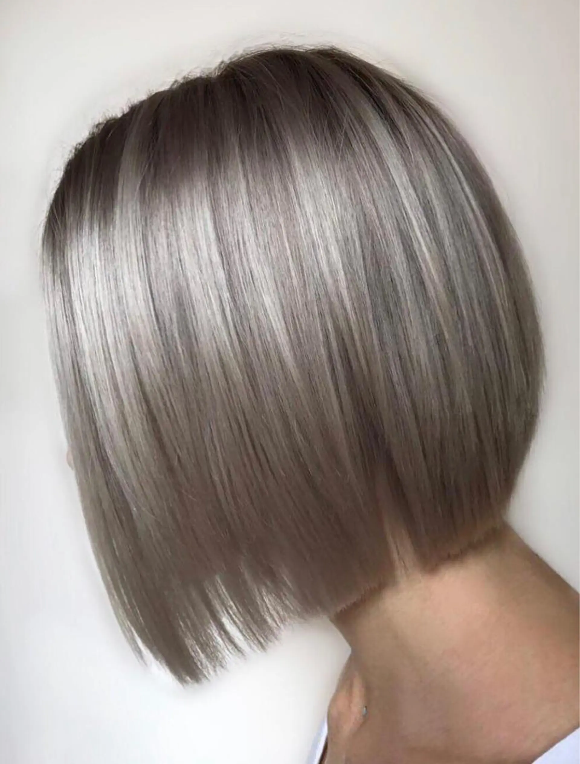 ショート カラー 鈴木 一貴のヘアスタイル