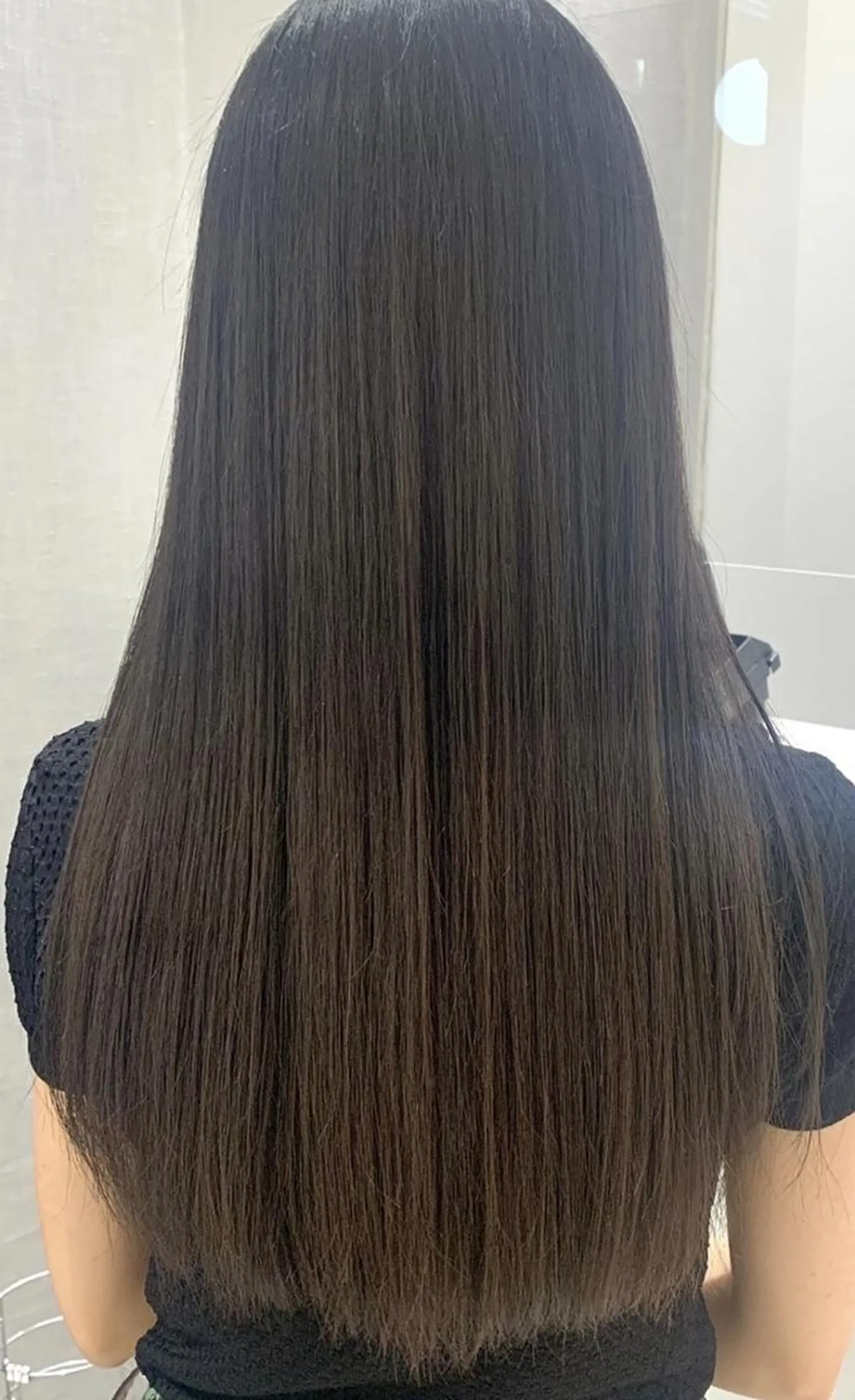 セミロング ネイル 髪質改善 縮毛矯正 カット 縮毛矯正 ボブ/美髪矯正 /佐藤　奈巳のヘアスタイル