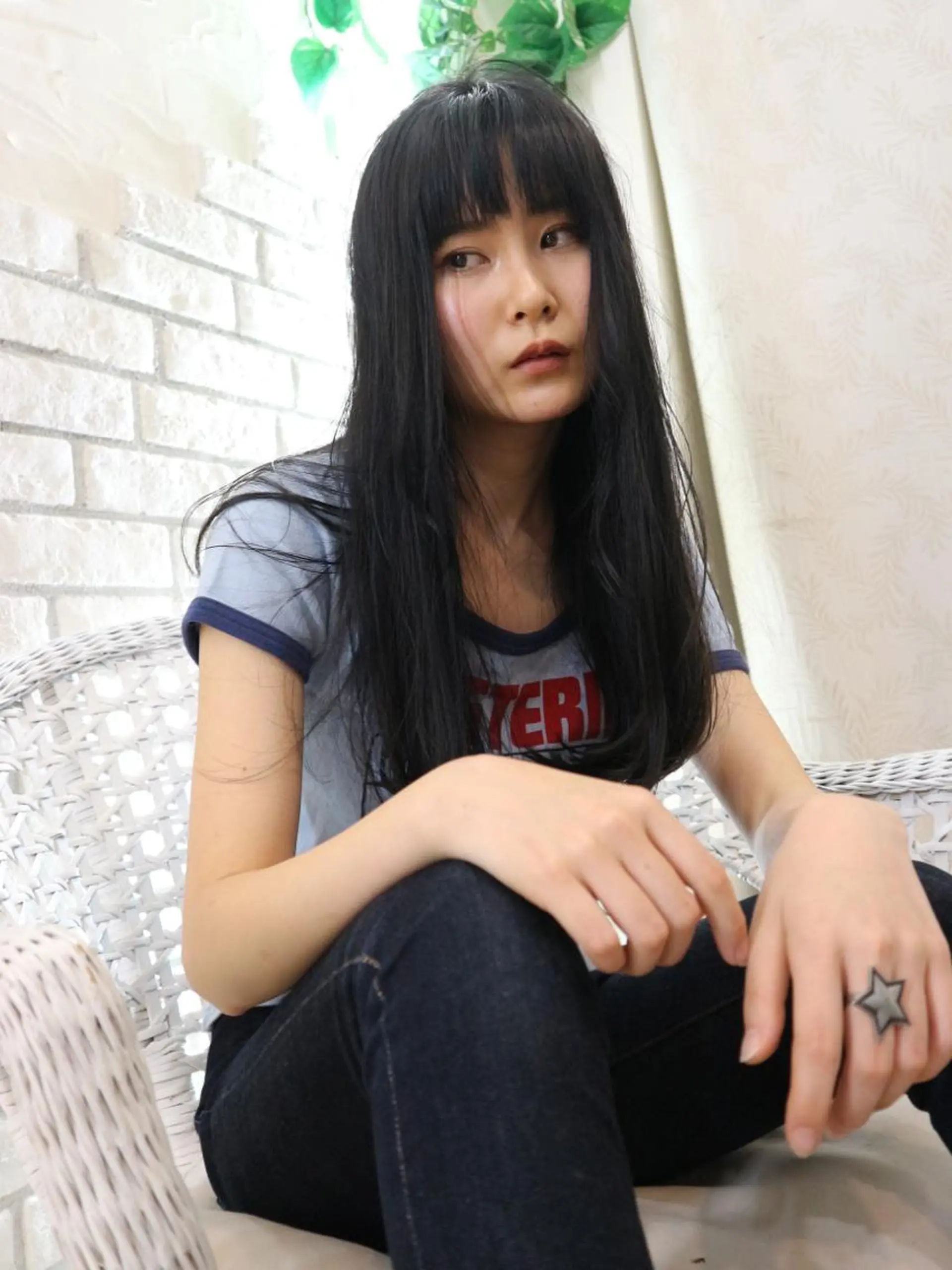 ロング カラー 黒髪 透明感カラー トリートメント 東風上 亮介のヘアスタイル