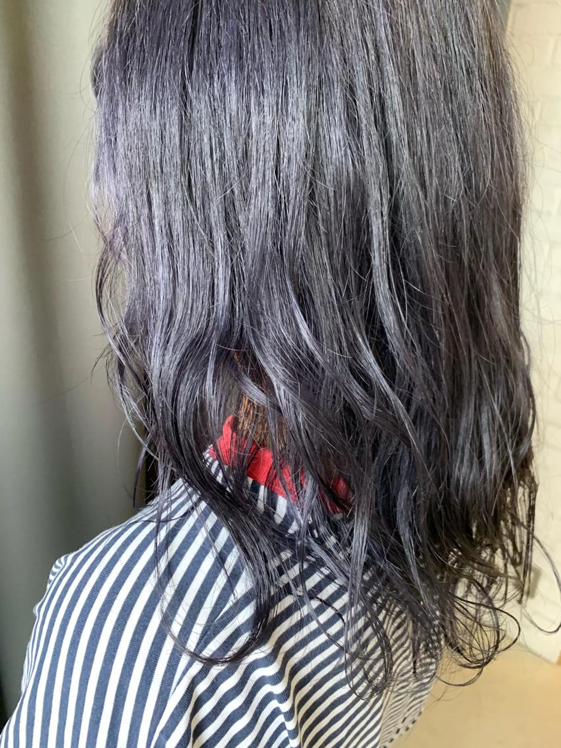 セミロング カラー 黒髪 ブルーカラー ブルーブラック LUXBE LUCE那覇イオン店所属・LUXBE LUCEのヘアスタイル