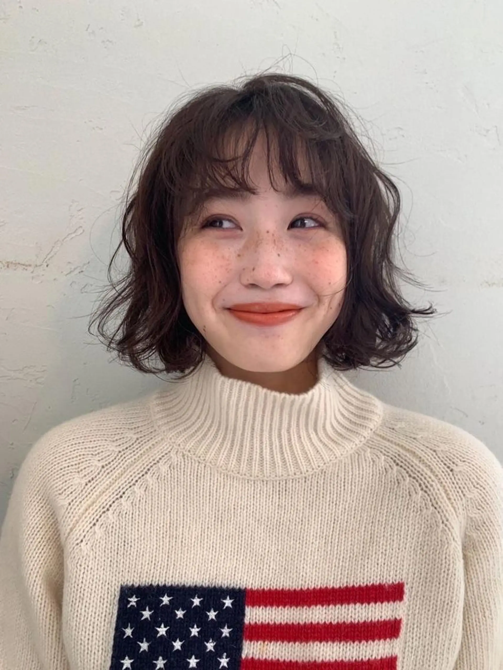 ショート パーマ ラフィスヘアー オウスケのヘアスタイル