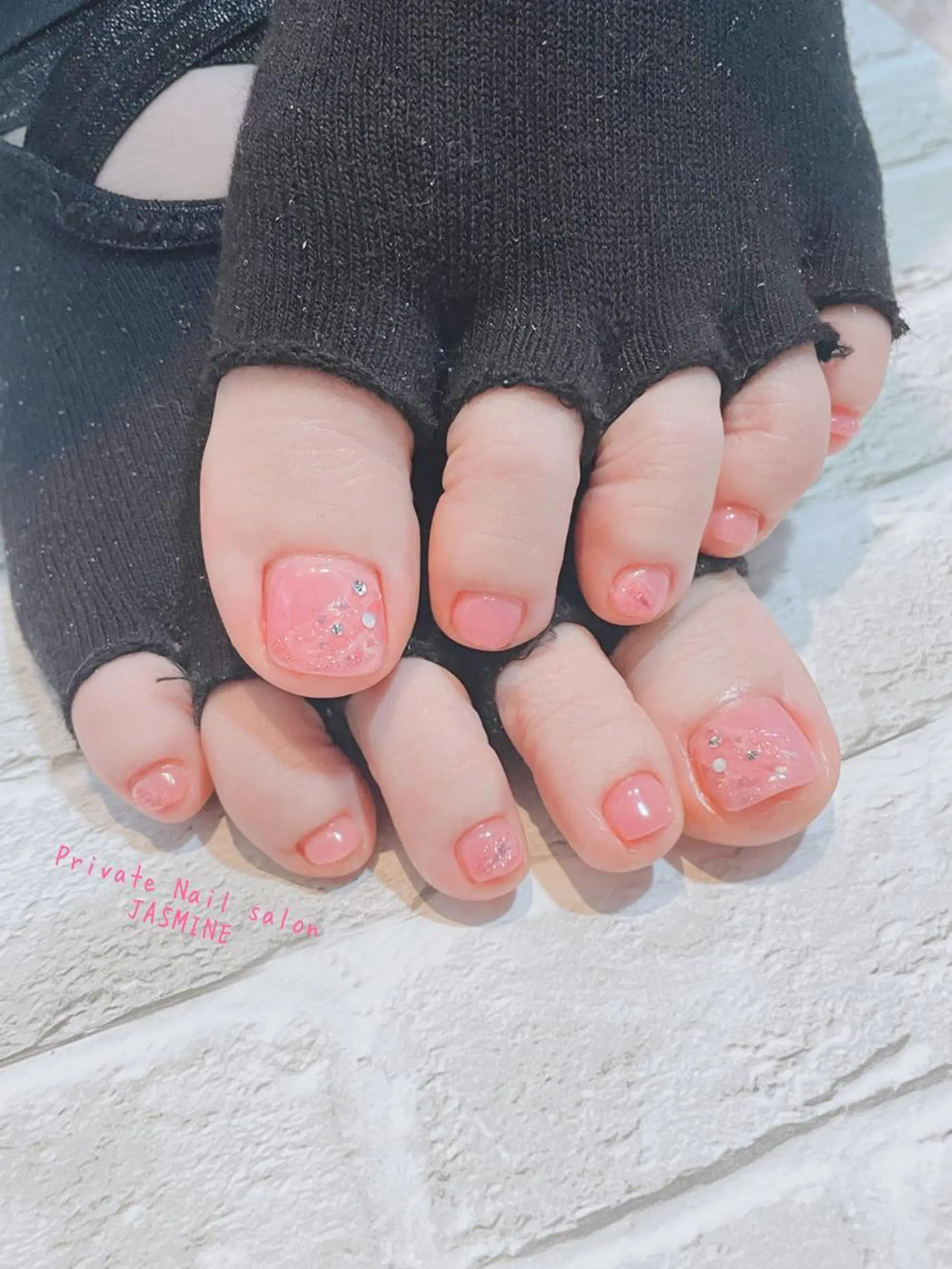 ネイル フットネイル ピンク Nail salon JASMINEのネイルデザイン