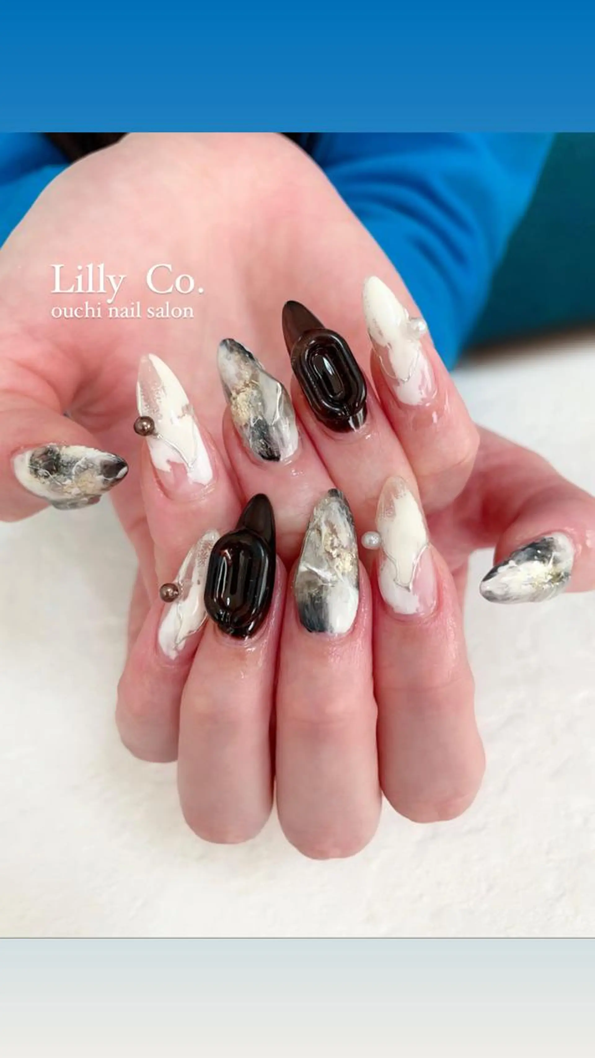 ネイル アートネイル べっ甲ネイル スカルプネイル Lilly Co.のネイルデザイン