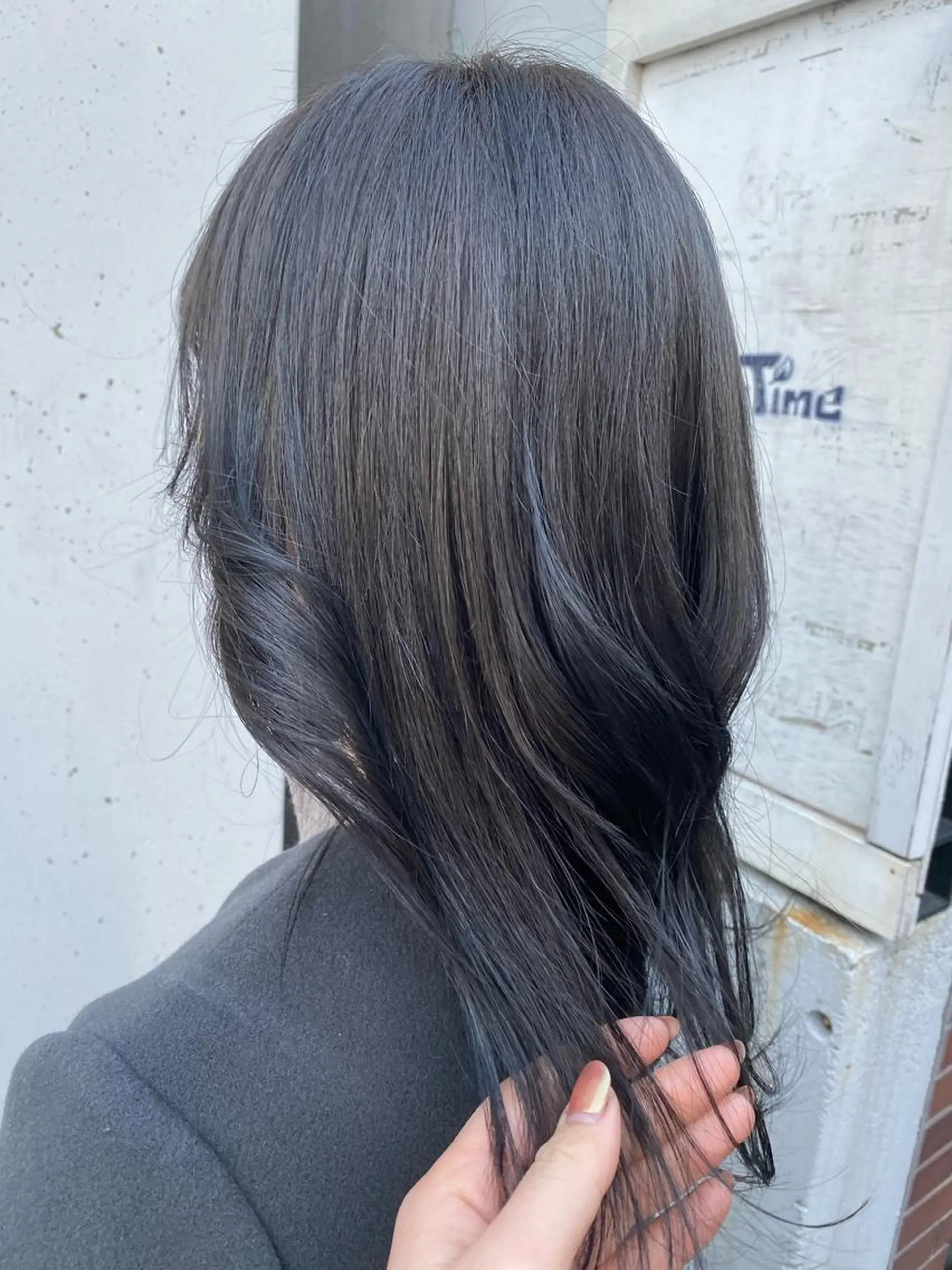 セミロング カラー お任せヘア☘️☘️ 及川渚のヘアスタイル