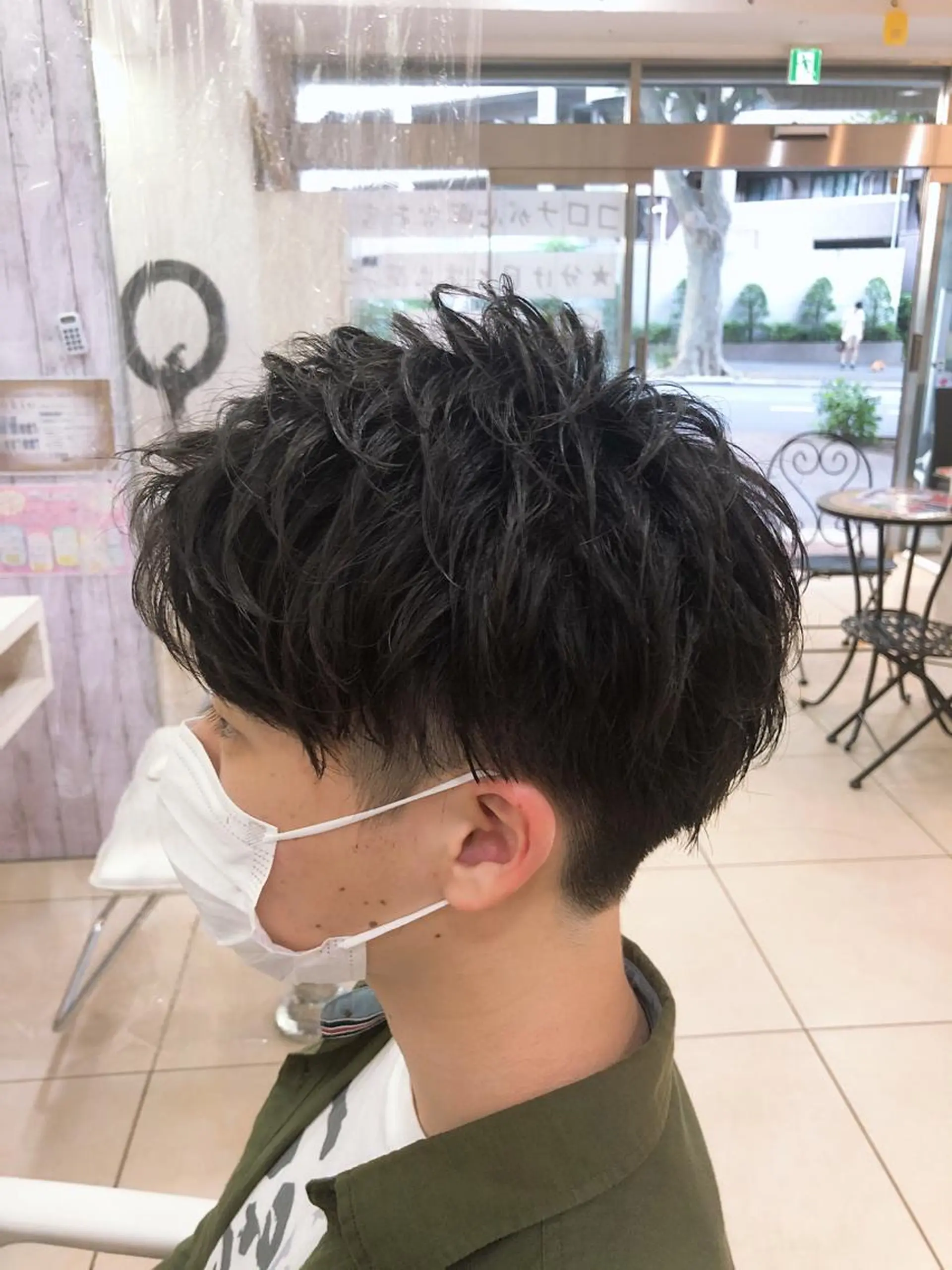 ショート メンズ 髪質改善× ハイライト溝江のヘアスタイル