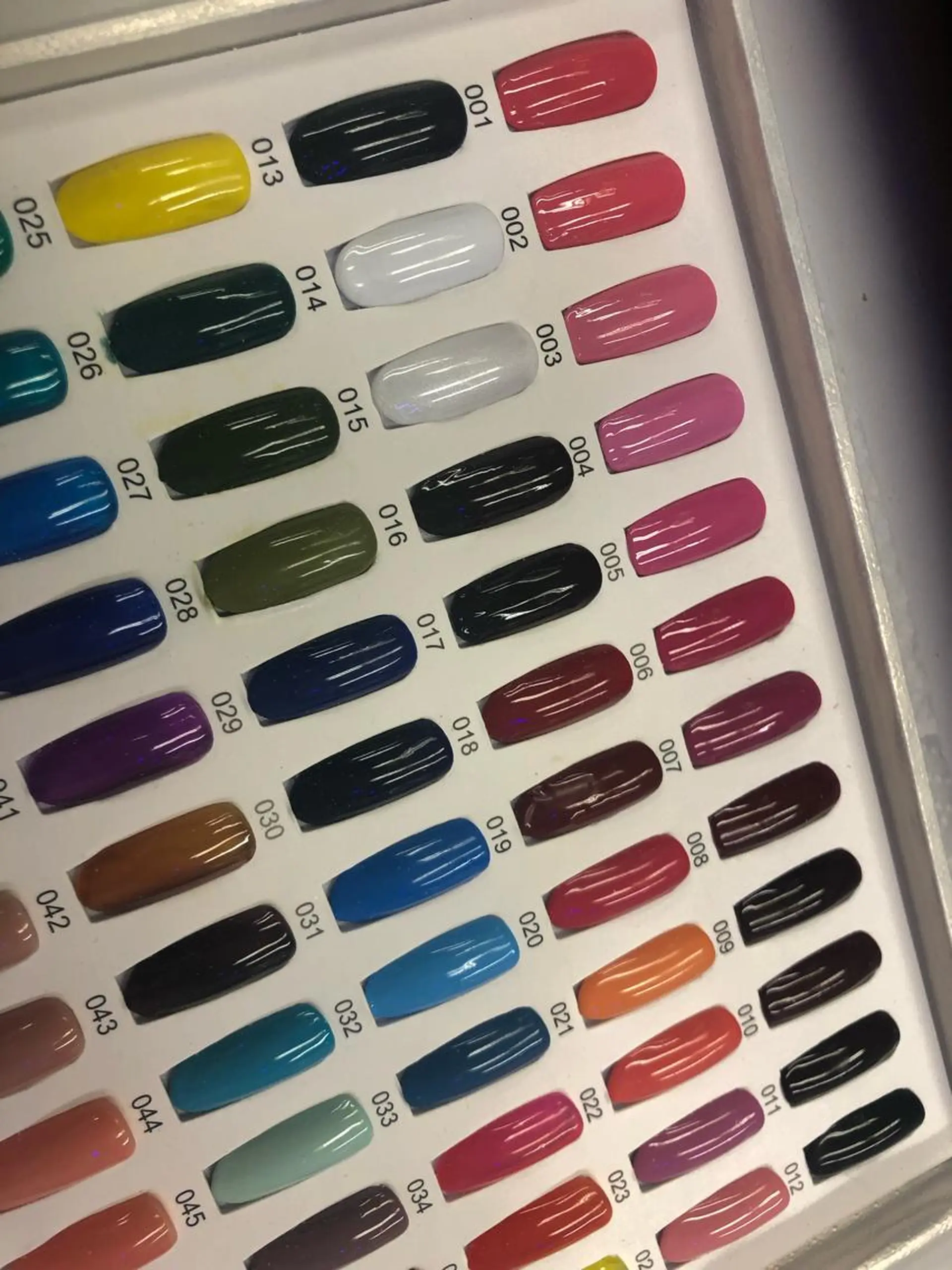 カラー ネイル グラデーションカラー グラデーション NAIL&EYES LAX尼崎立花パラジェル取扱店所属・LAX 尼崎立花のネイルデザイン