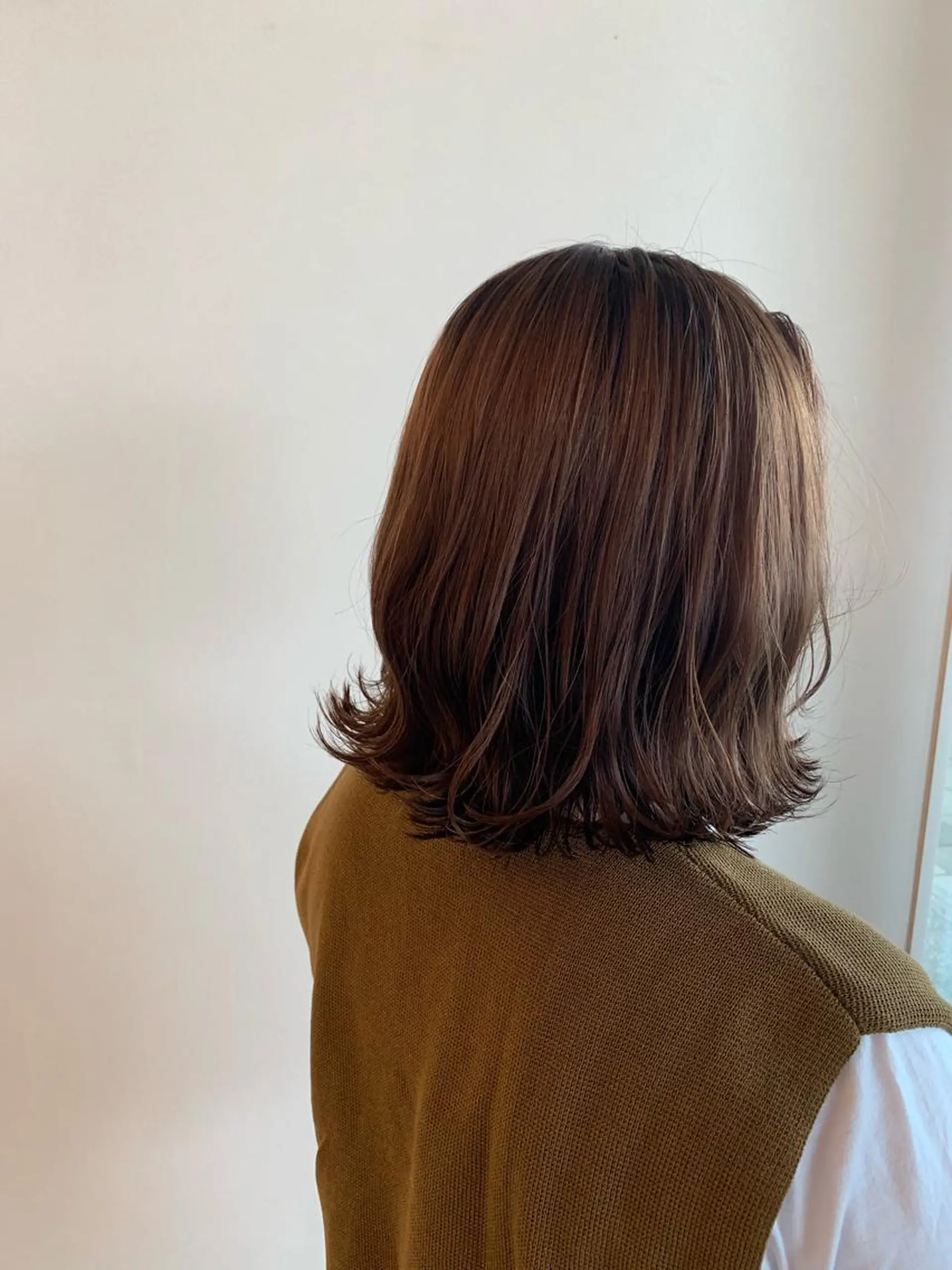 ミディアム カラー 中島 直哉のヘアスタイル