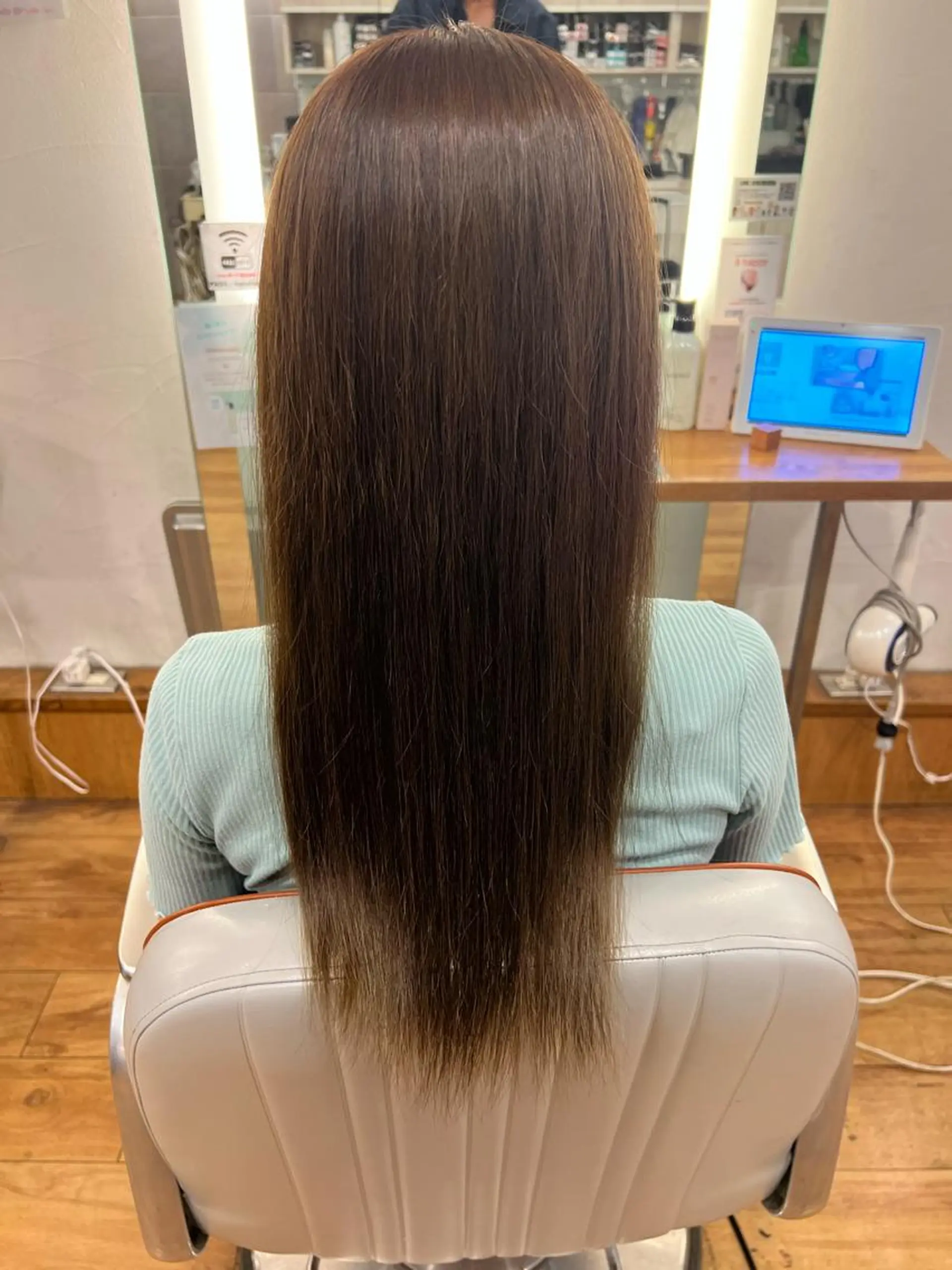 ロング カラー 湘南のパーマ職人 🔥清水琉葵🔥のヘアスタイル