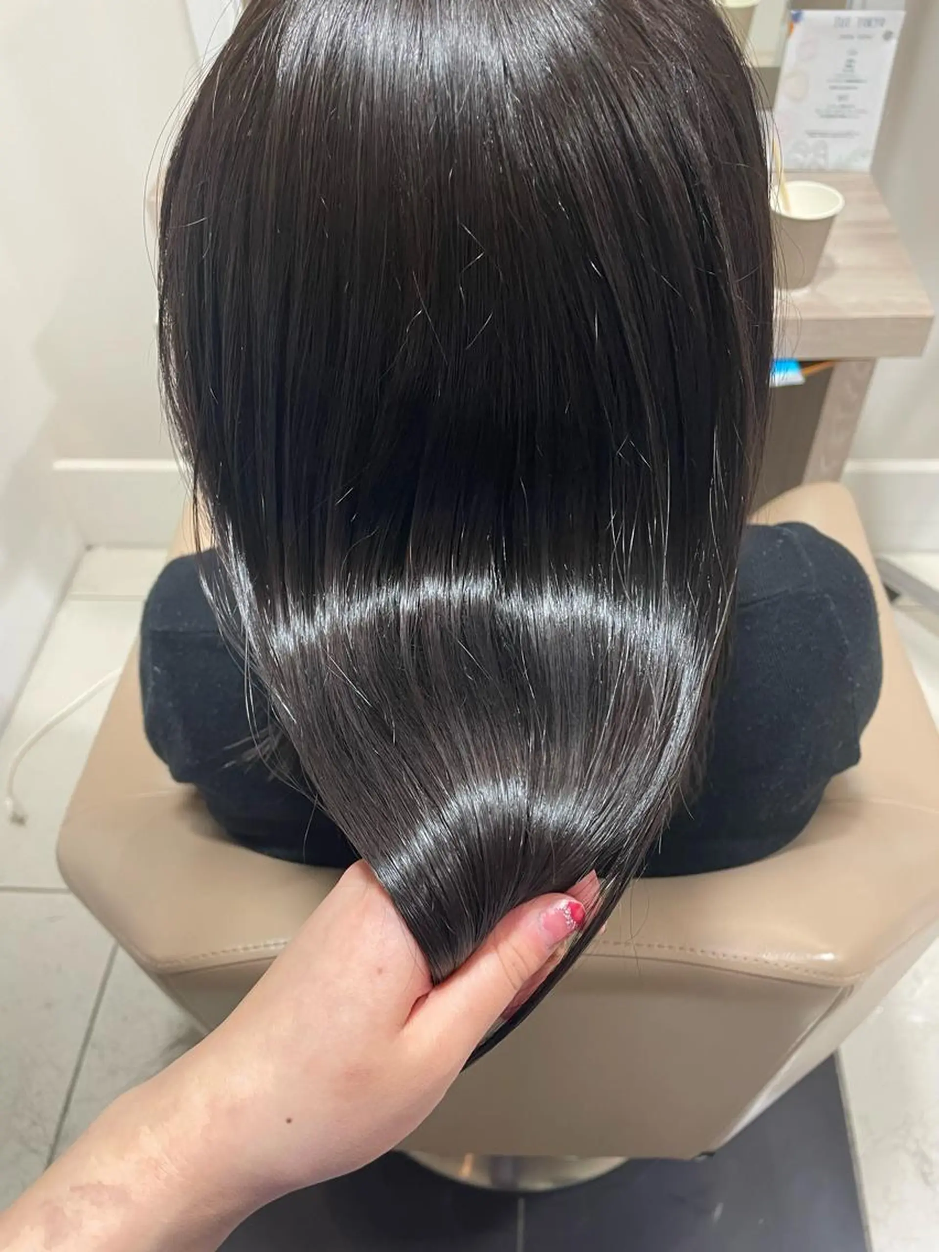 セミロング 髪質改善クロスパーマ モリオカ モエ💫のその他イメージ