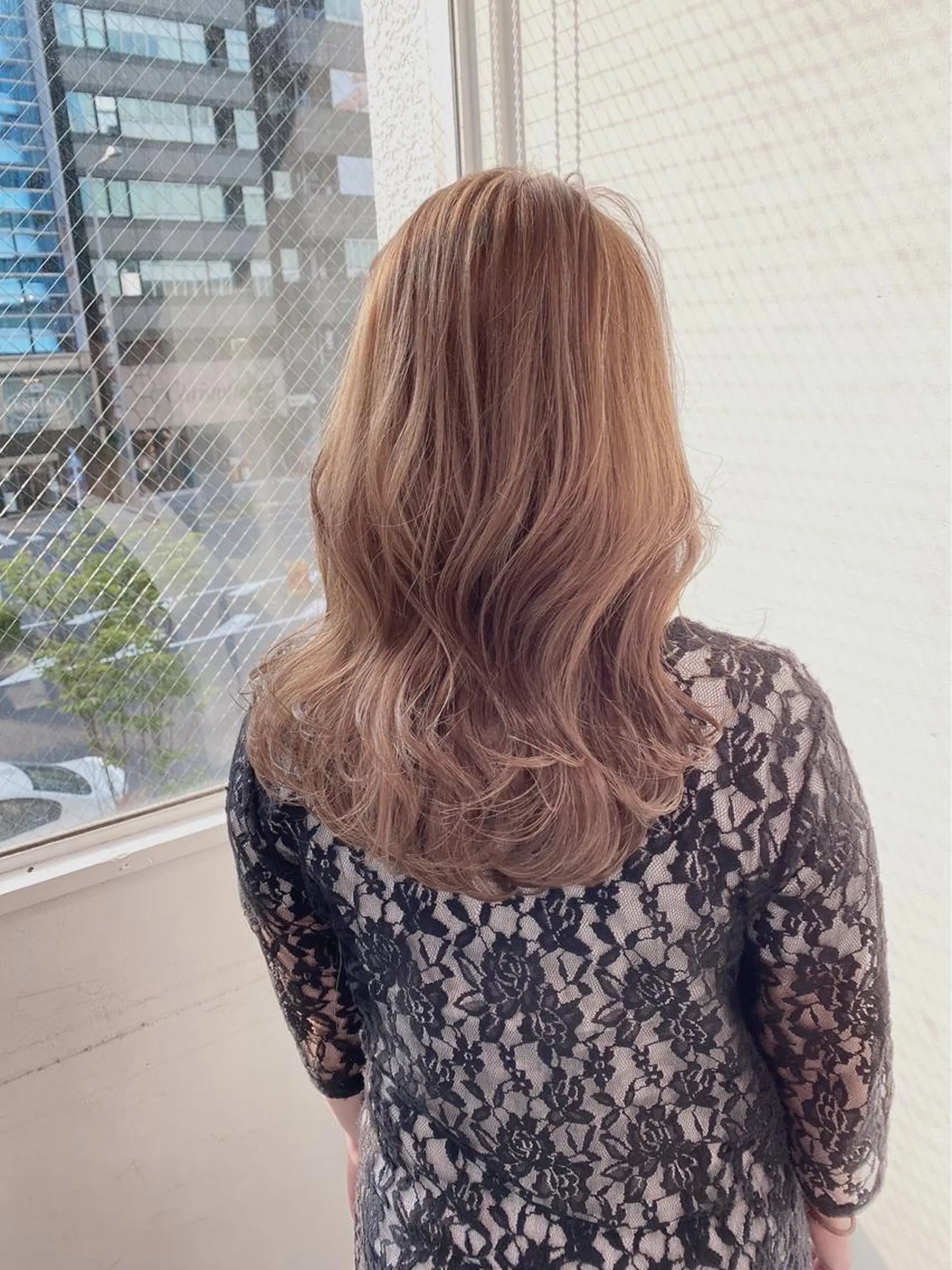 セミロング カラー ヘアアレンジ ヘアカラー ヘアセット 🤎大人かわいい🤎 韓国レイヤー🤎のヘアスタイル