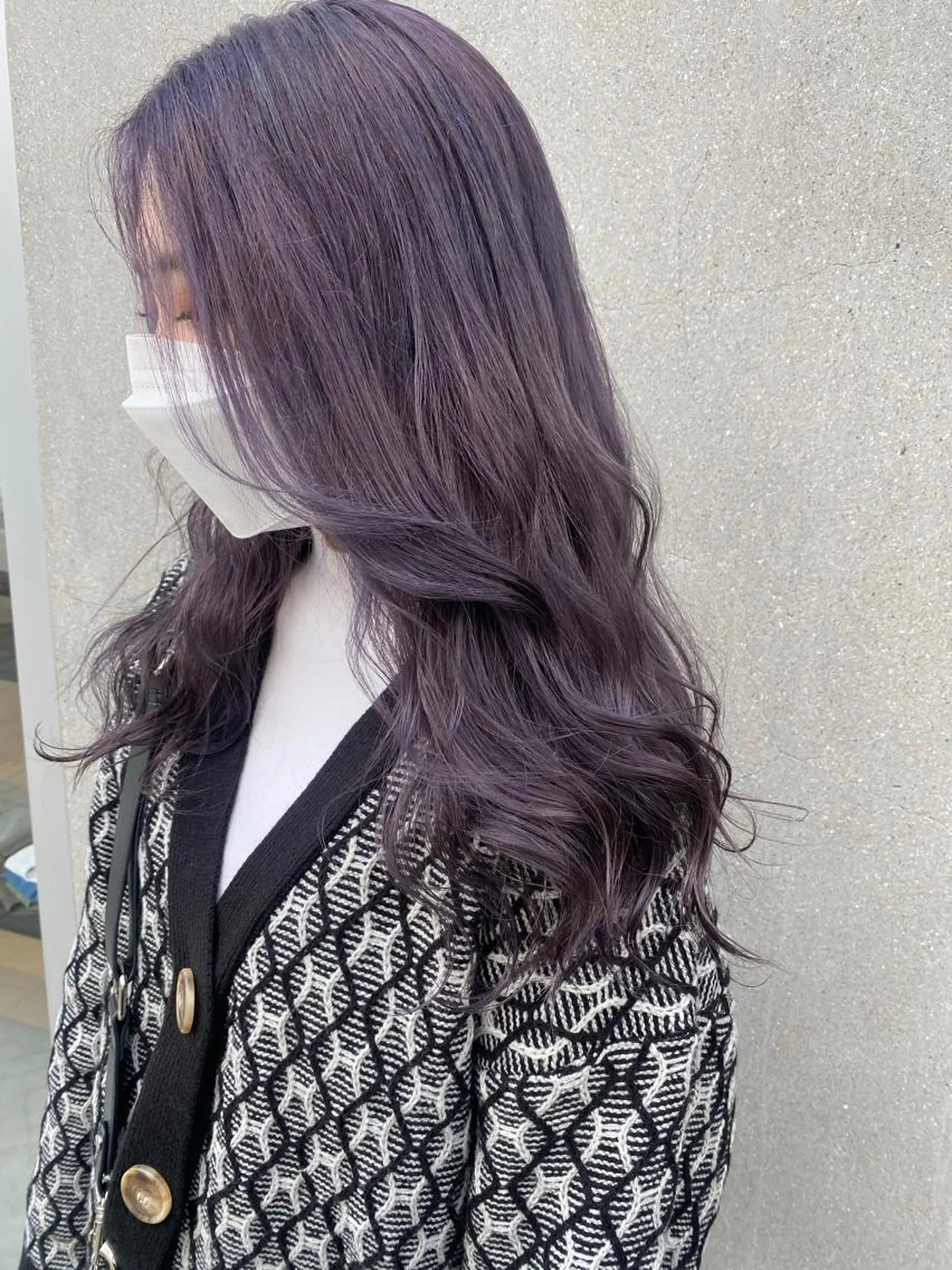 カラー グレージュ ラベンダーカラー ラベンダーグレージュ ラベンダーグレー ヘアカラー AYANE 韓国ヘア /レイヤーカットのヘアスタイル