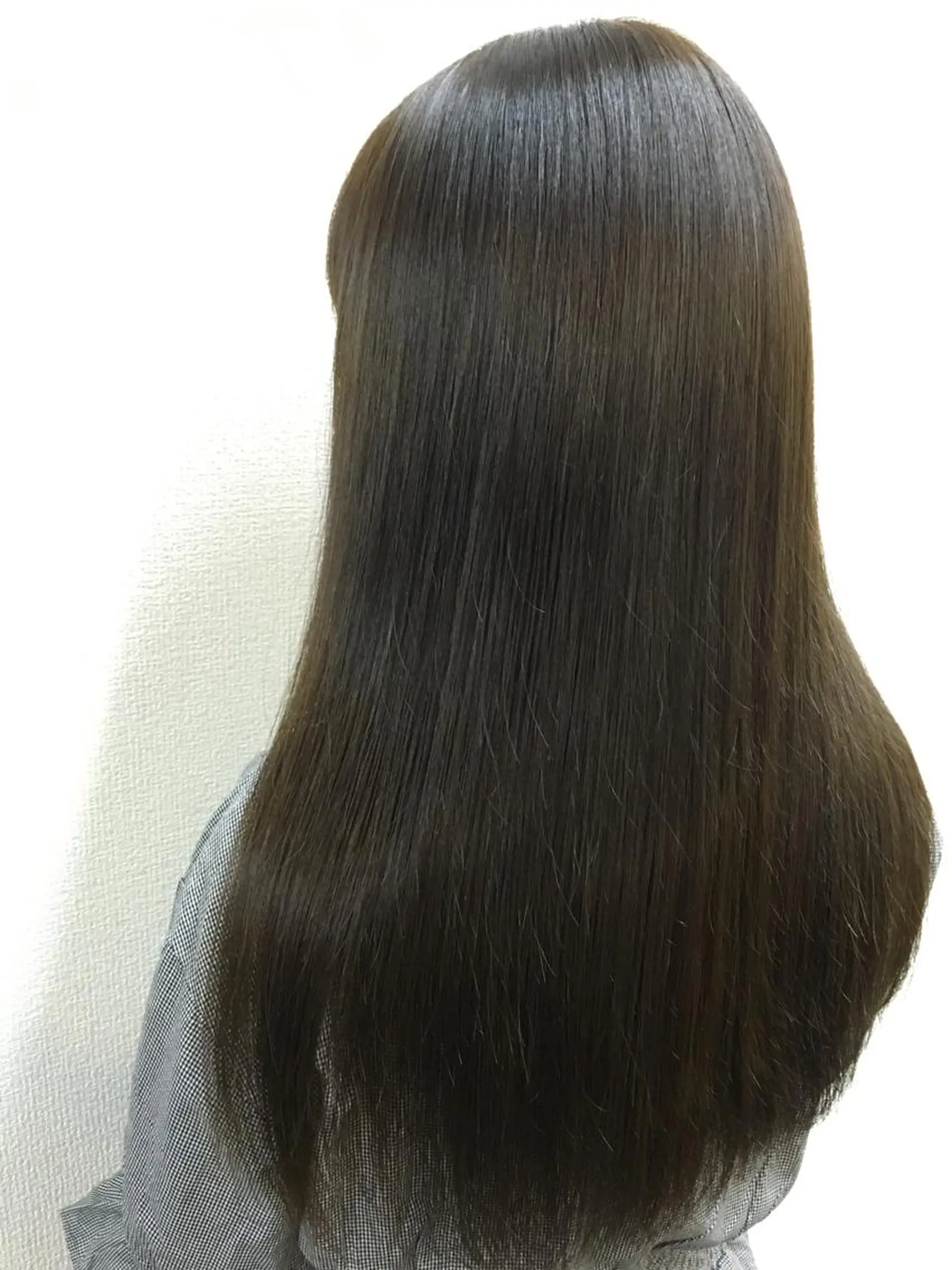 ロング カラー パーマ ヘアアレンジ メンズ キッズ ネイル マツエク・マツパ PALETTE(パレット)所属・SHIORI💜口コ ミNo.1艶カラーのヘアスタイル