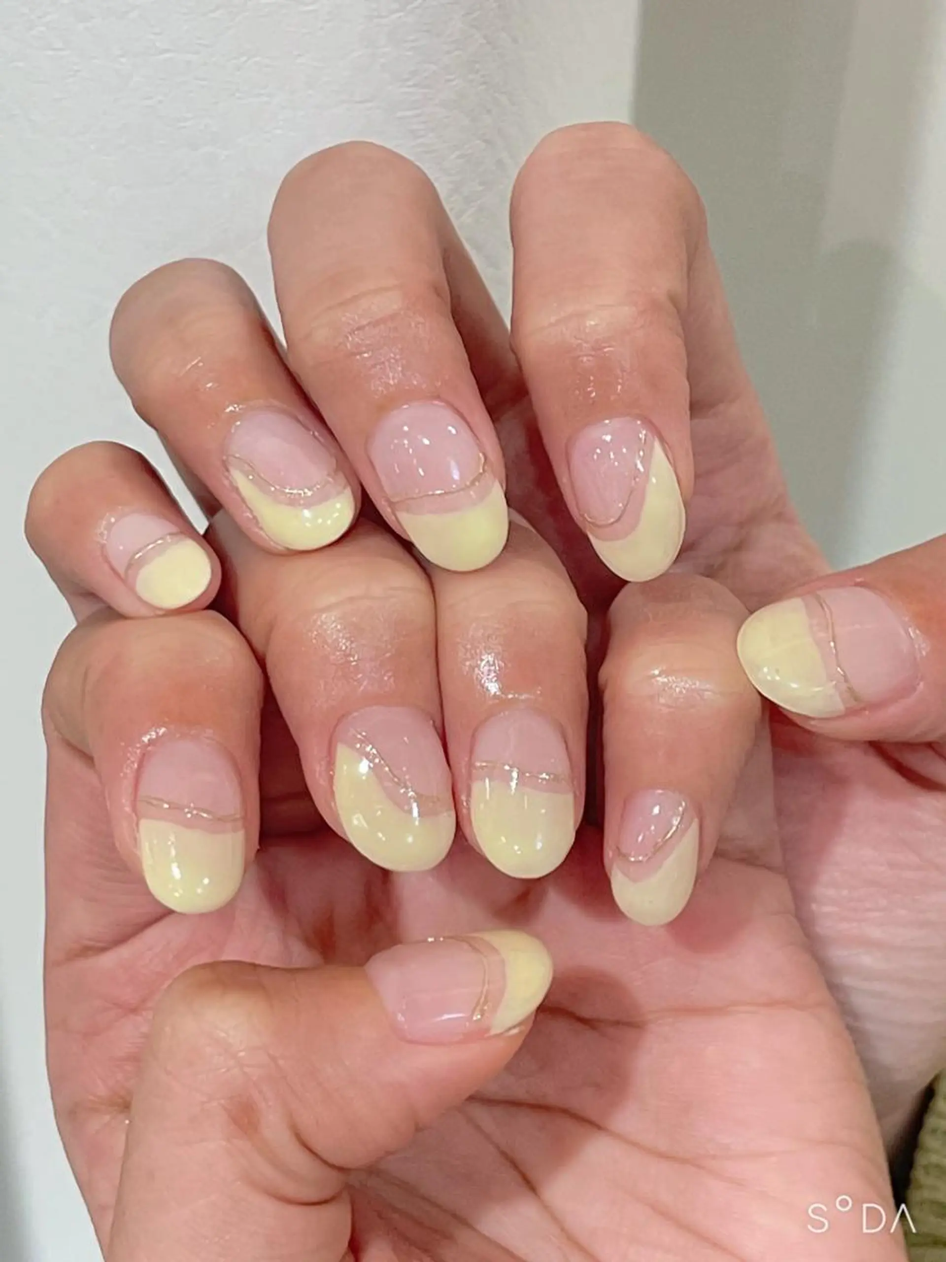 ネイル アートネイル ミラーネイル ハンドネイル 前田 萌のネイルデザイン