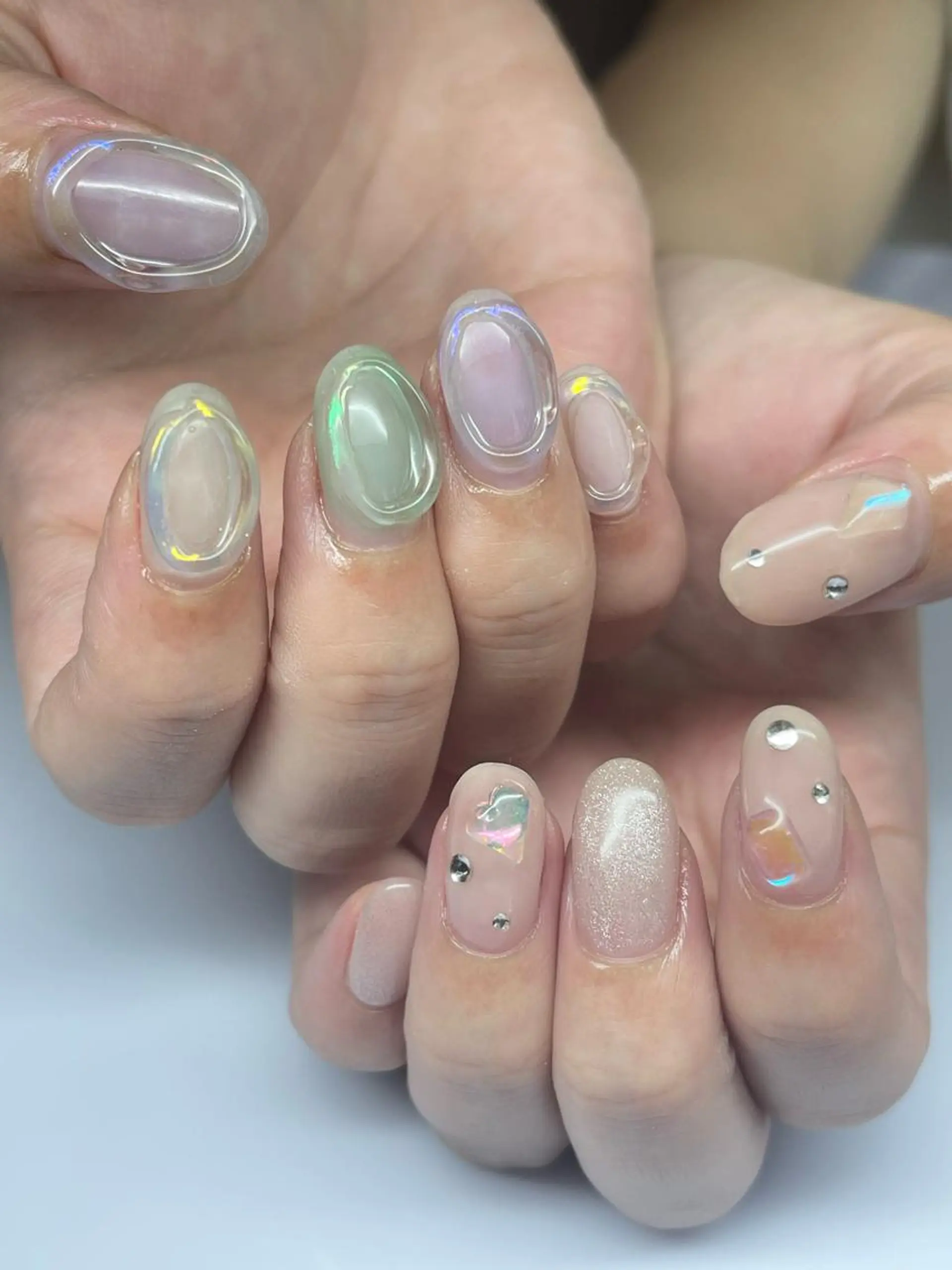 ミディアム ネイル ハンドネイル 長さ出し専門 nynaのネイルデザイン