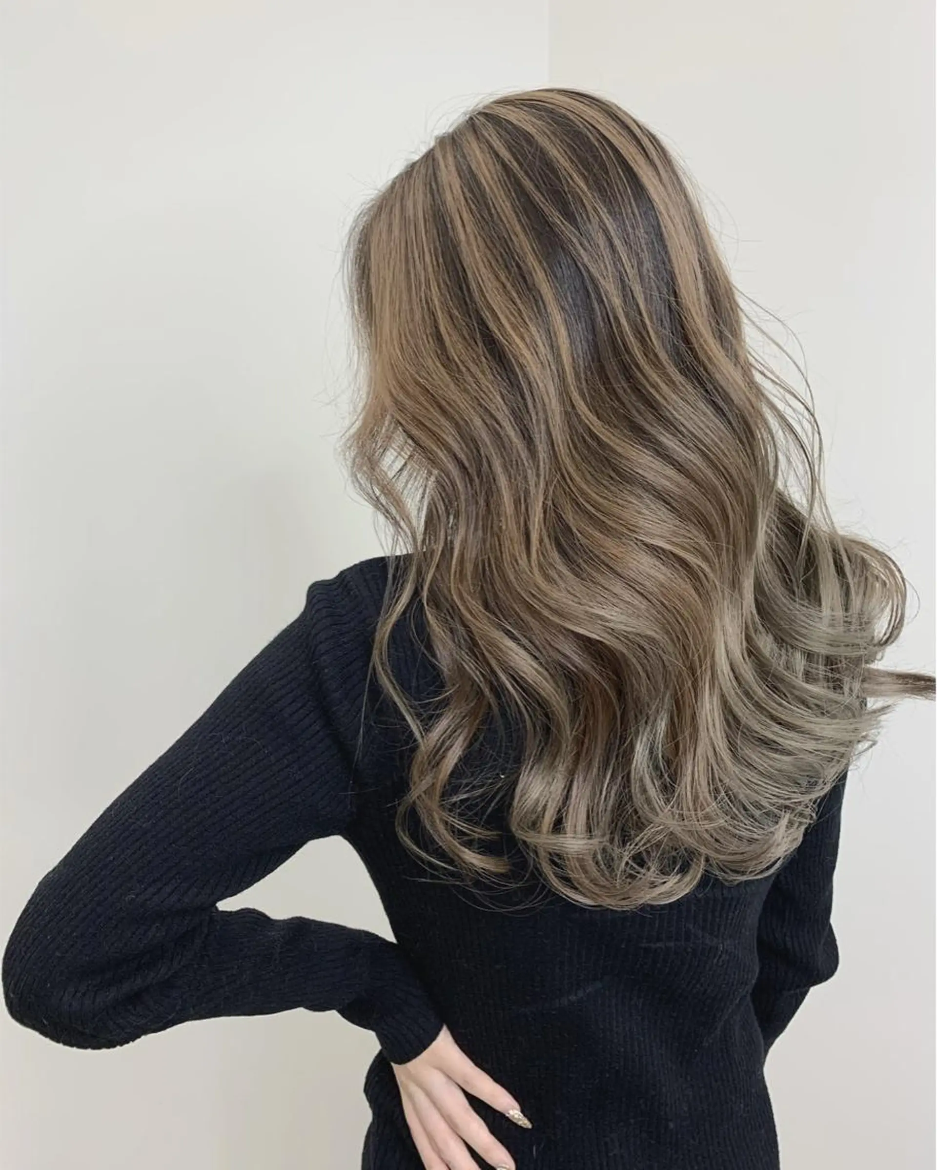 カラー LINOET NAGOYA所属・中川 来紀のヘアスタイル