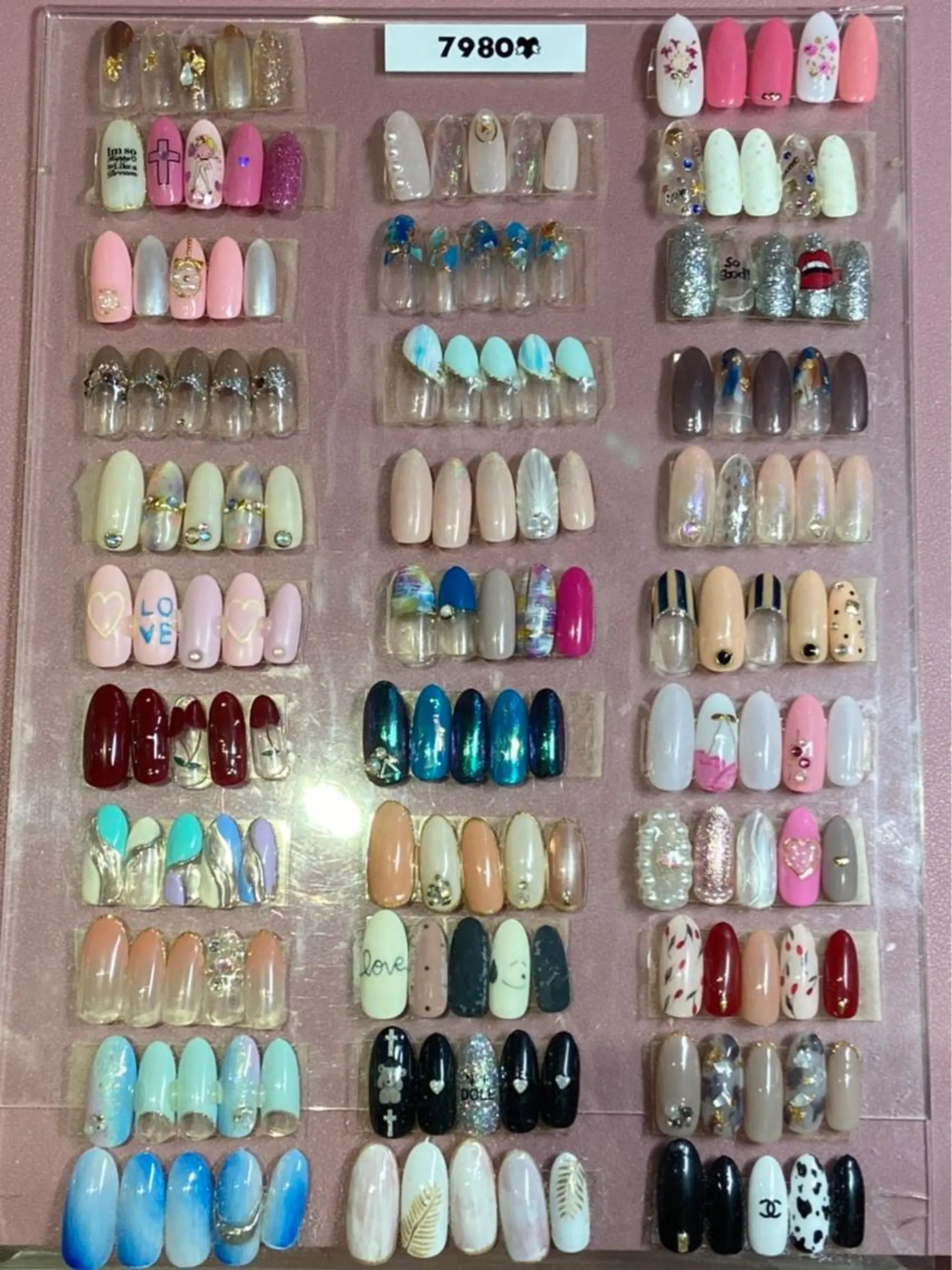 ネイル Ashliy大宮☆ アシュリーのネイルデザイン