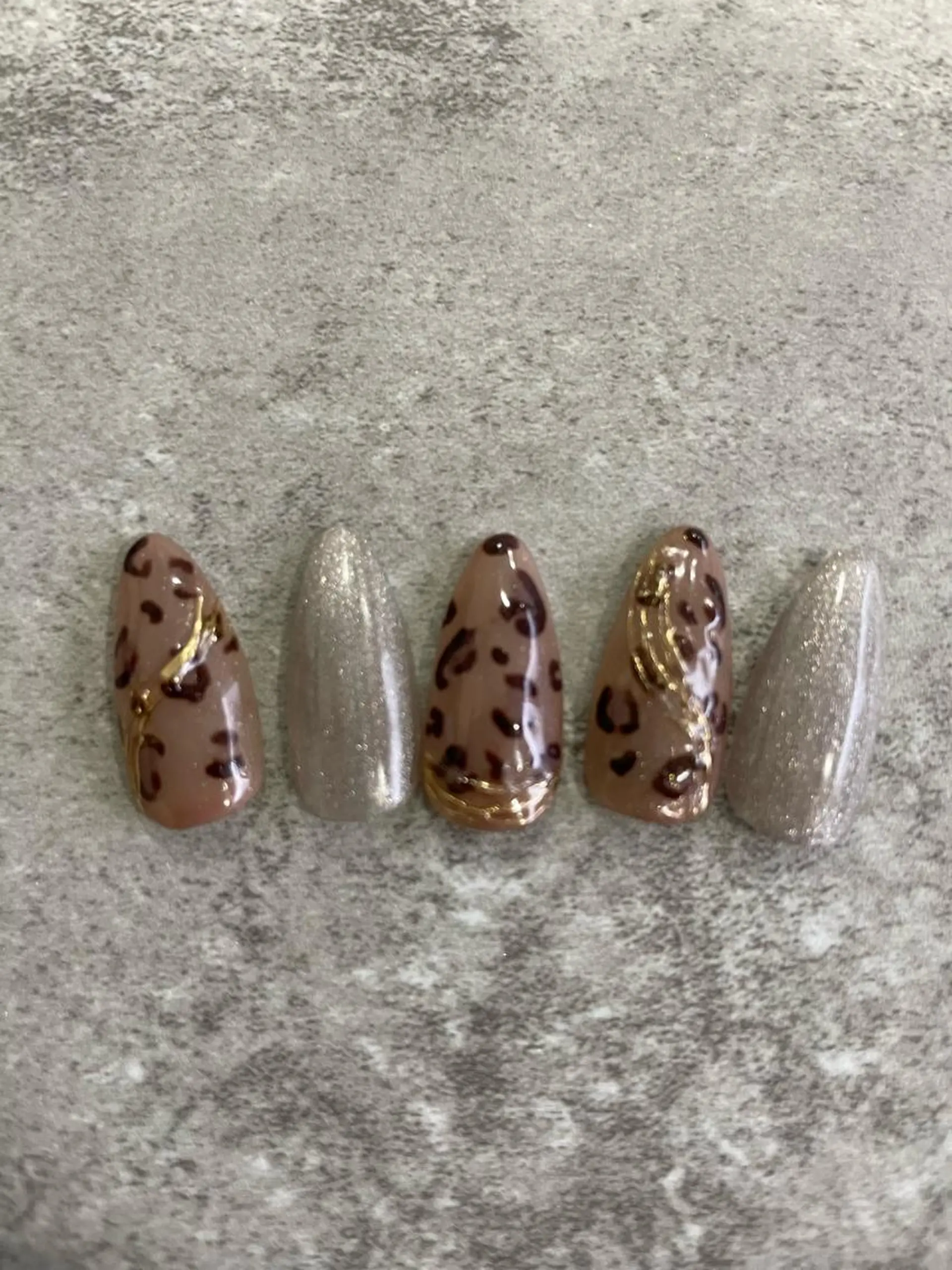 ネイル Raviliss ♡のネイルデザイン