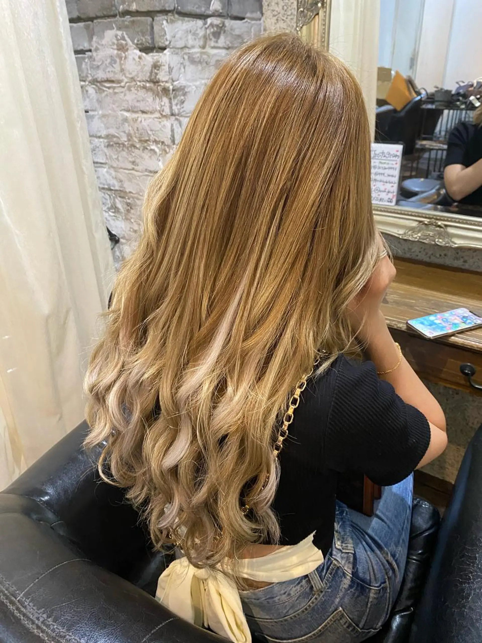 ロング カラー ヘアアレンジ Femme woman所属・Femme ♡AIRIのヘアスタイル