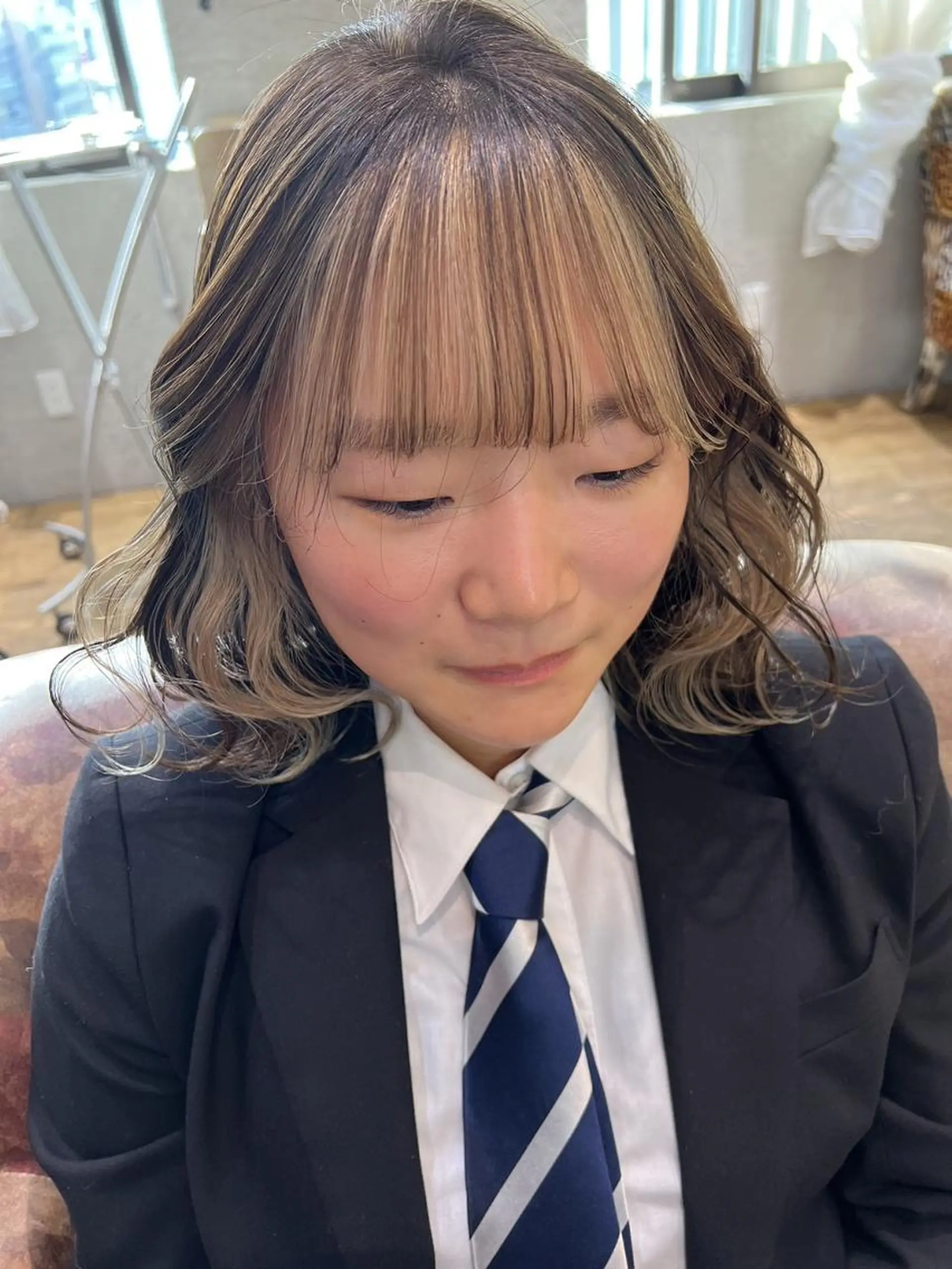 ミディアム カラー アティリー 西梅田のヘアスタイル
