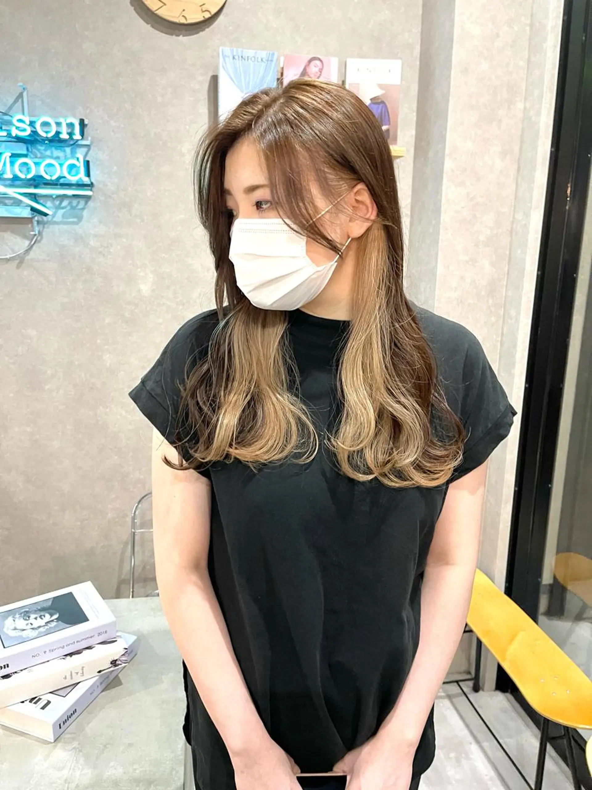 セミロング カラー カット ヘアカラー トリートメント mood tatemachiのヘアスタイル