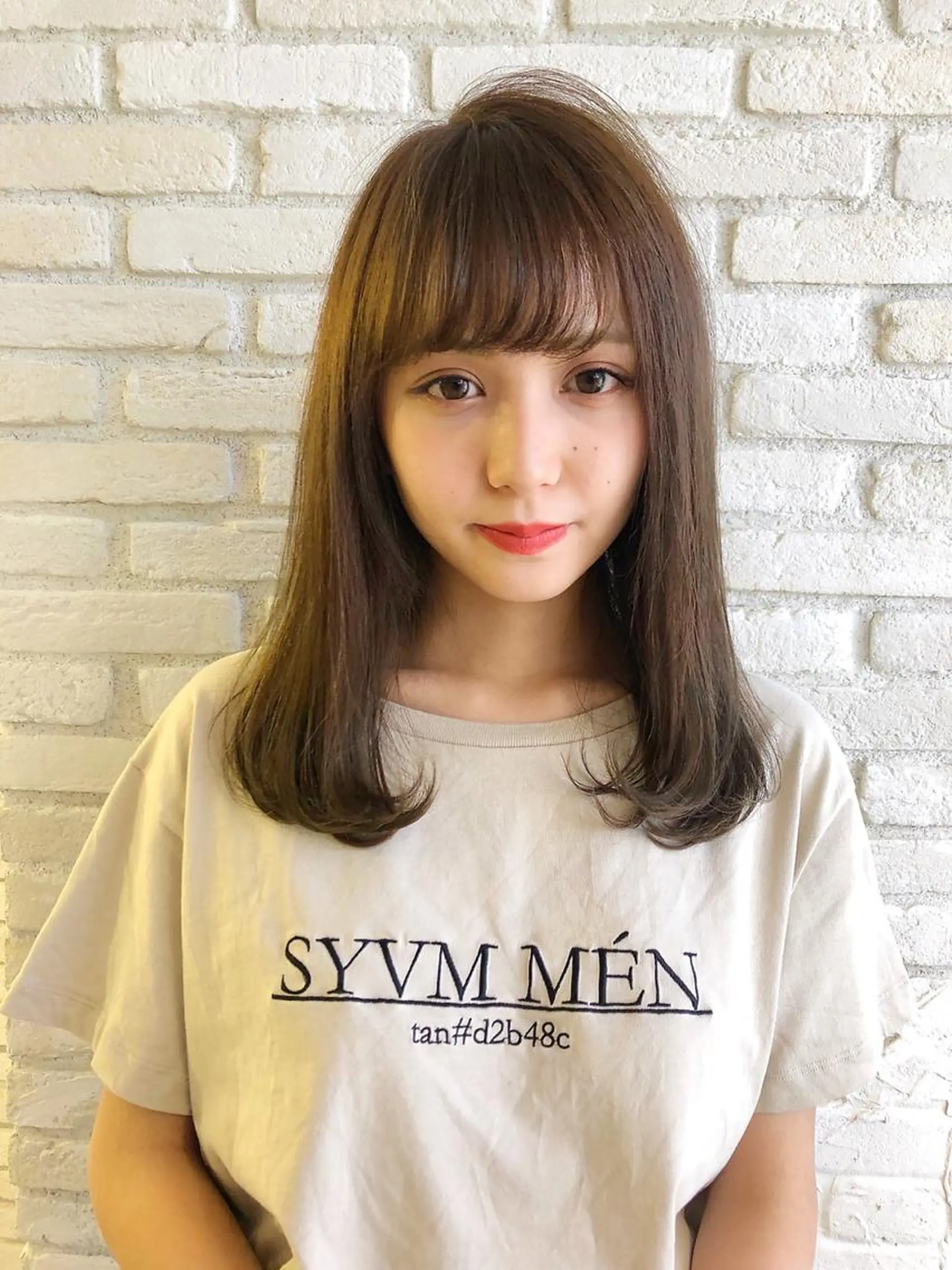 セミロング 代表山口ひな 髪質改善のプロのヘアスタイル