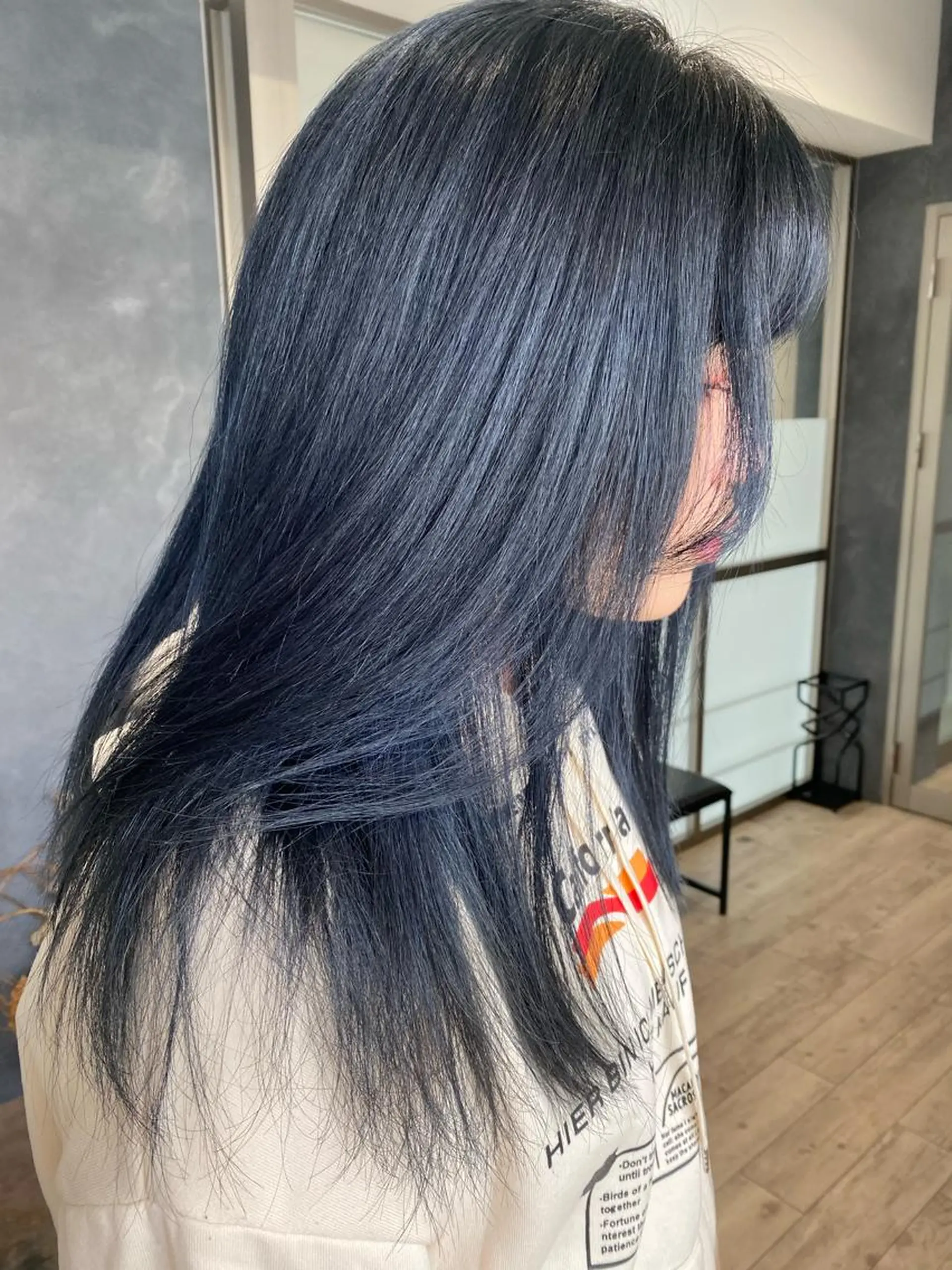 ロング ヘアカラー ハイトーンボブ Mizuki.のヘアスタイル