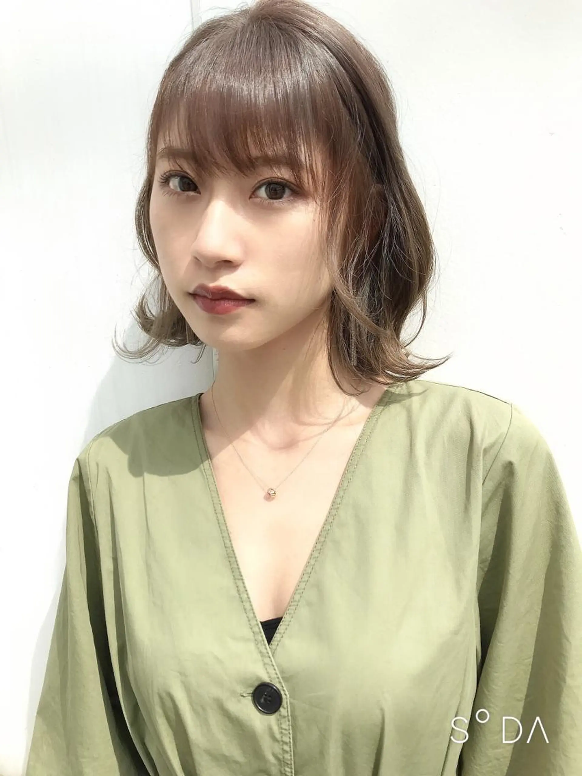 ミディアム カラー 寺山 佳貴のヘアスタイル