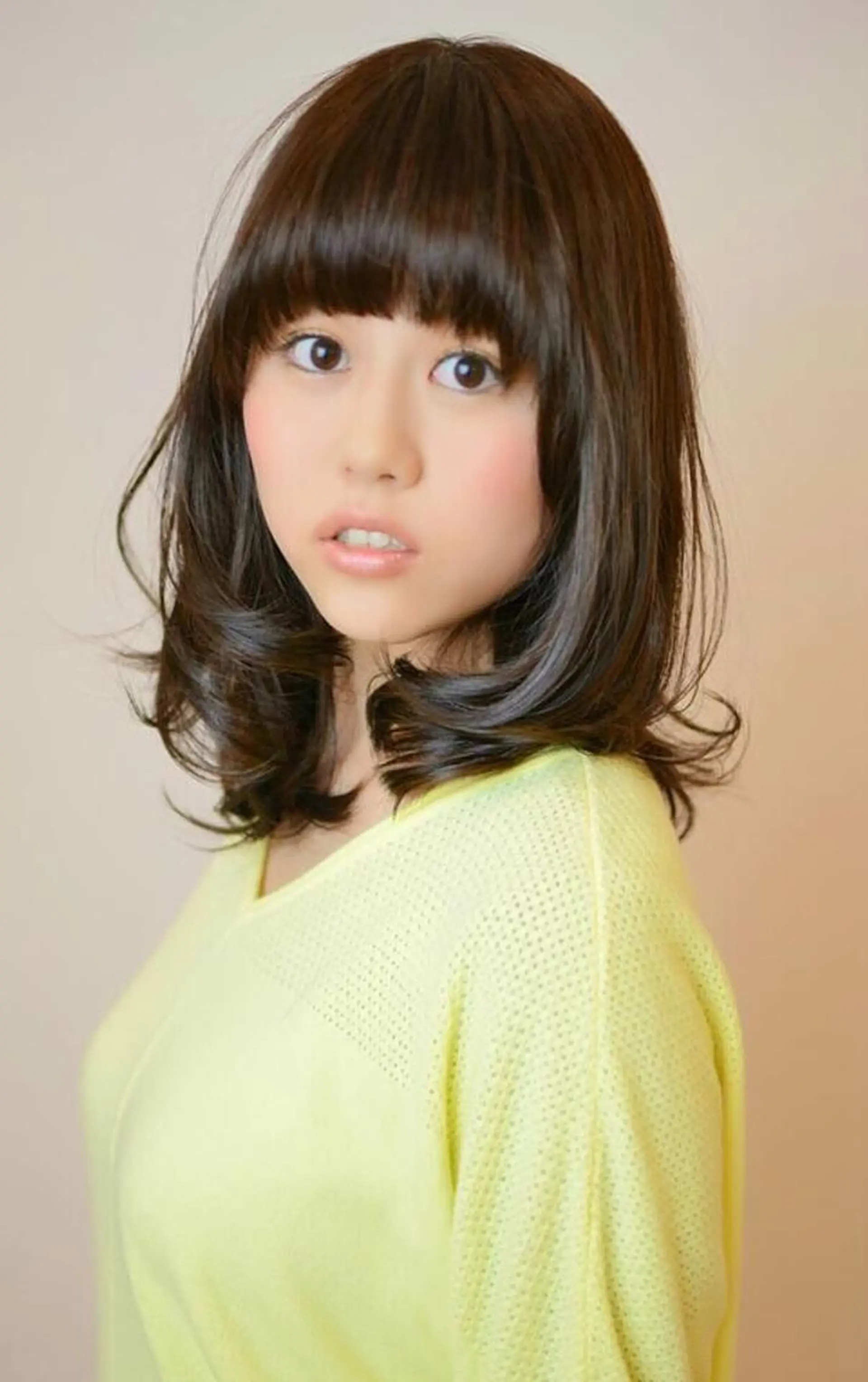 ミディアム セミロング カラー パーマ イガラシ ジュン/髪質改善のヘアスタイル