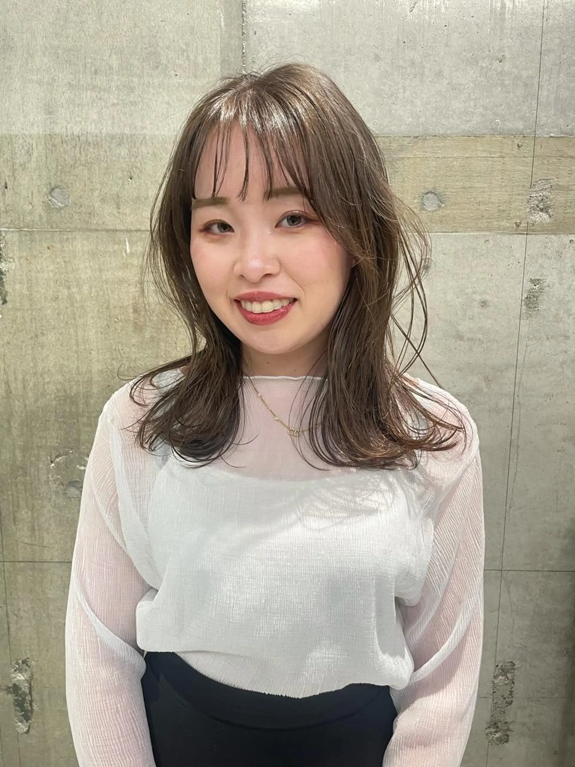 カラー wewe: momoeのヘアスタイル