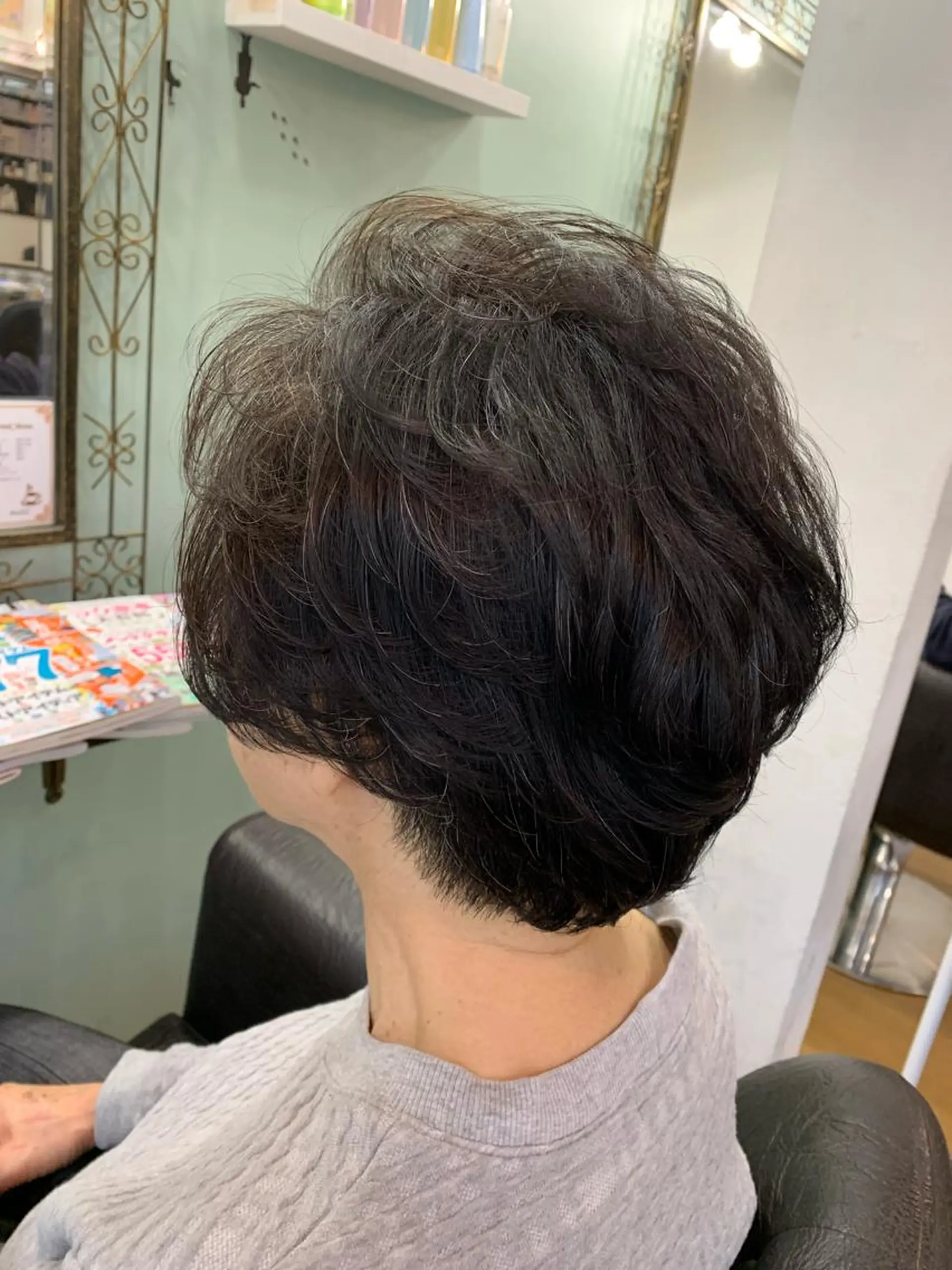 ショート カラー パーマ R ri R takagiのヘアスタイル